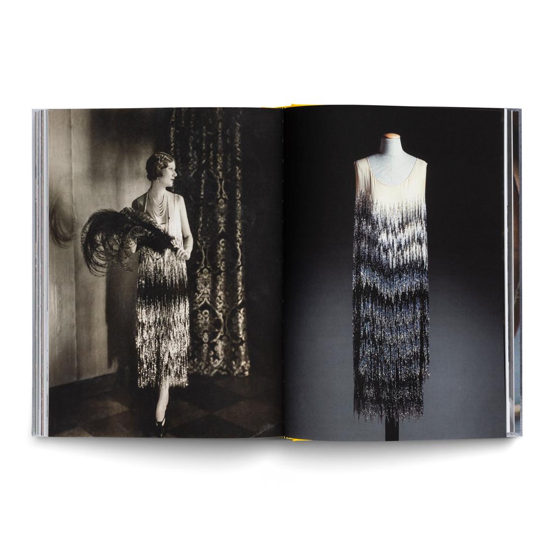 Beispielinhalt (Bild) Coco Chanel: Les années folles de Coco Chanel - Fashion, Art and Culture of the 1920s Riviera | Official Exhibition Catalogue