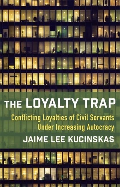 Vorderes Coverbild The Loyalty Trap