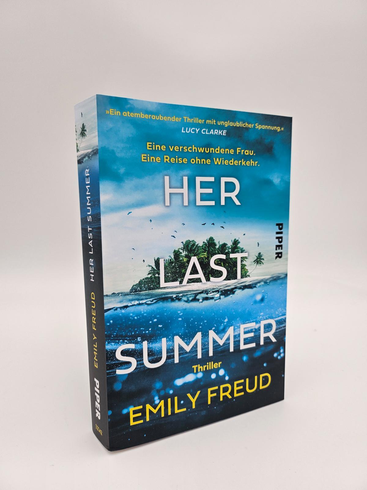 Beispielinhalt (Bild) Her Last Summer - Eine verschwundene Frau. Eine Reise ohne Wiederkehr.