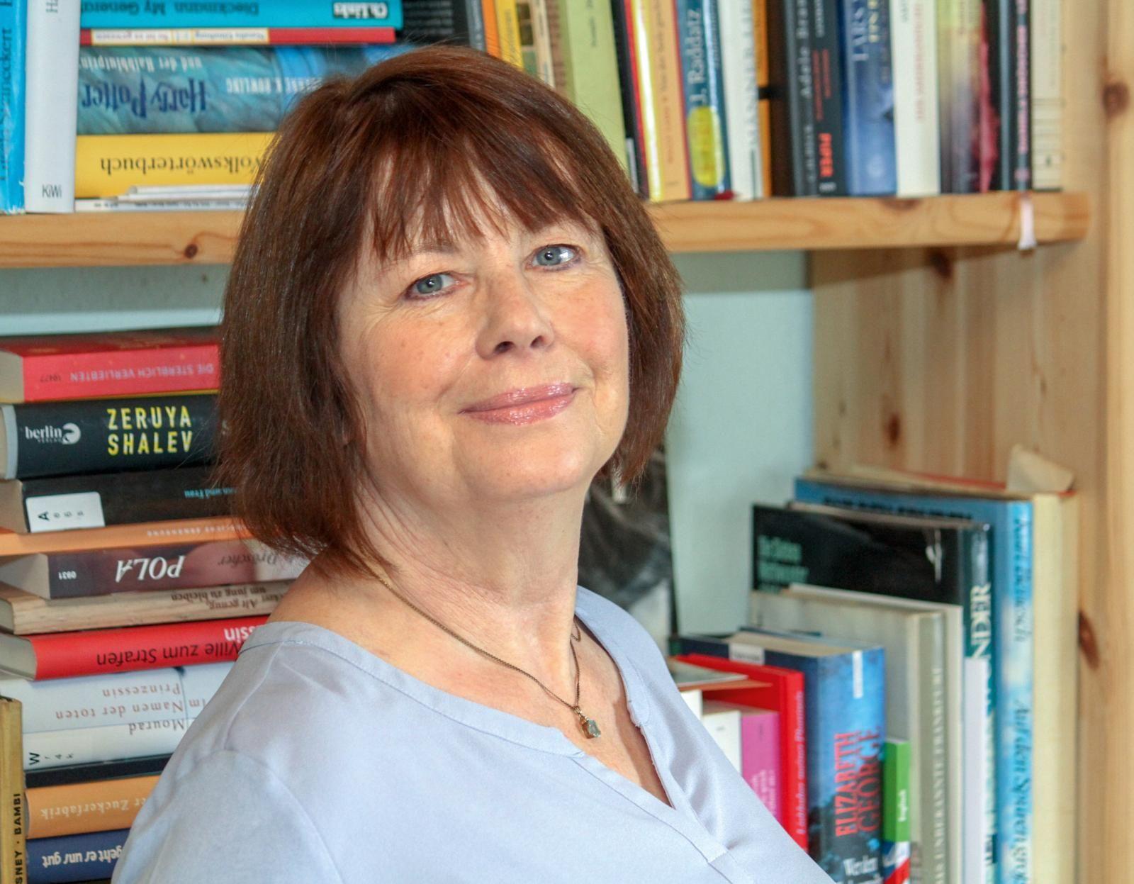 Autorenbild Sacrow - Paradies mit dunklen Schatten