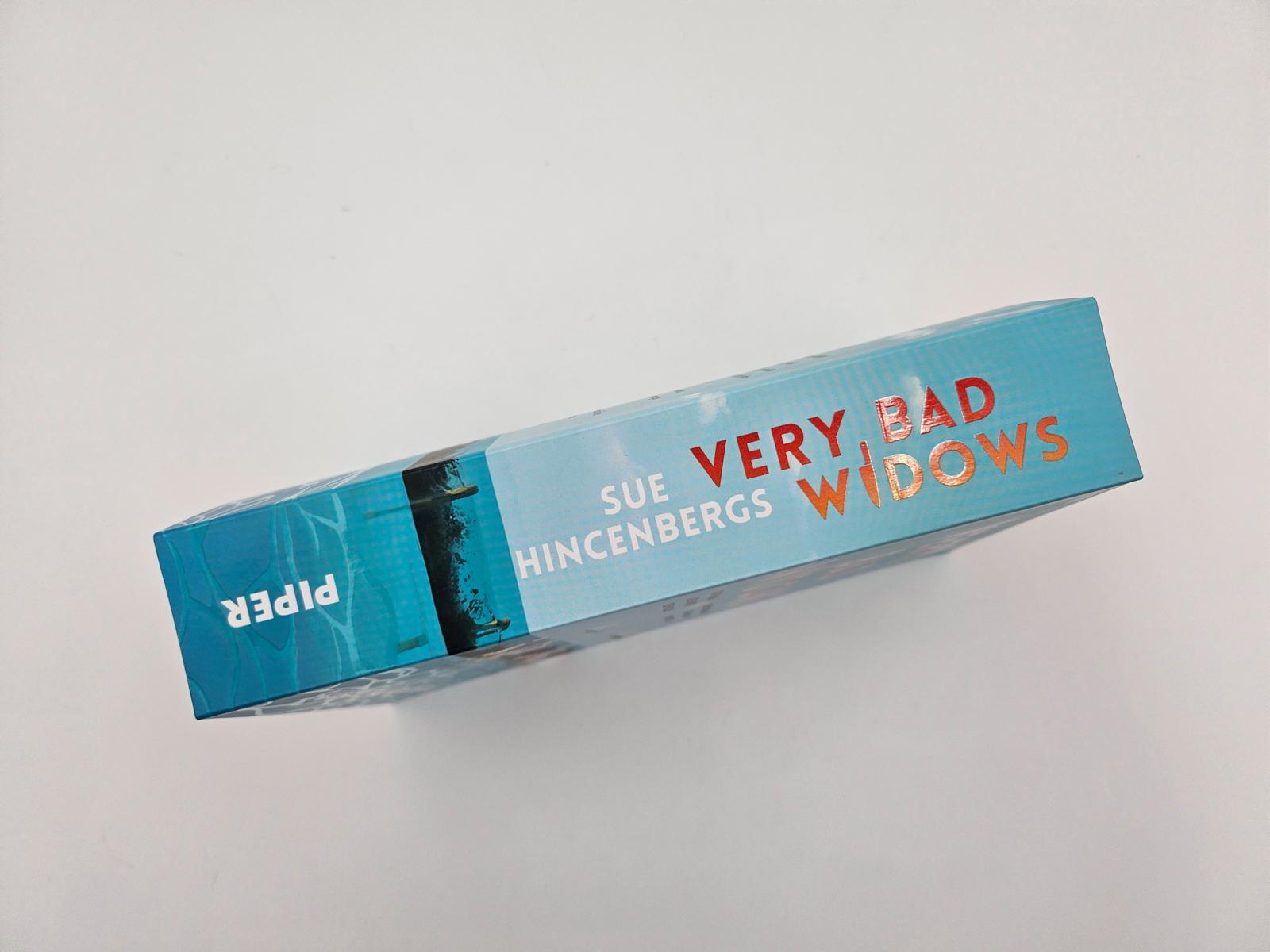 Beispielinhalt (Bild) Very Bad Widows