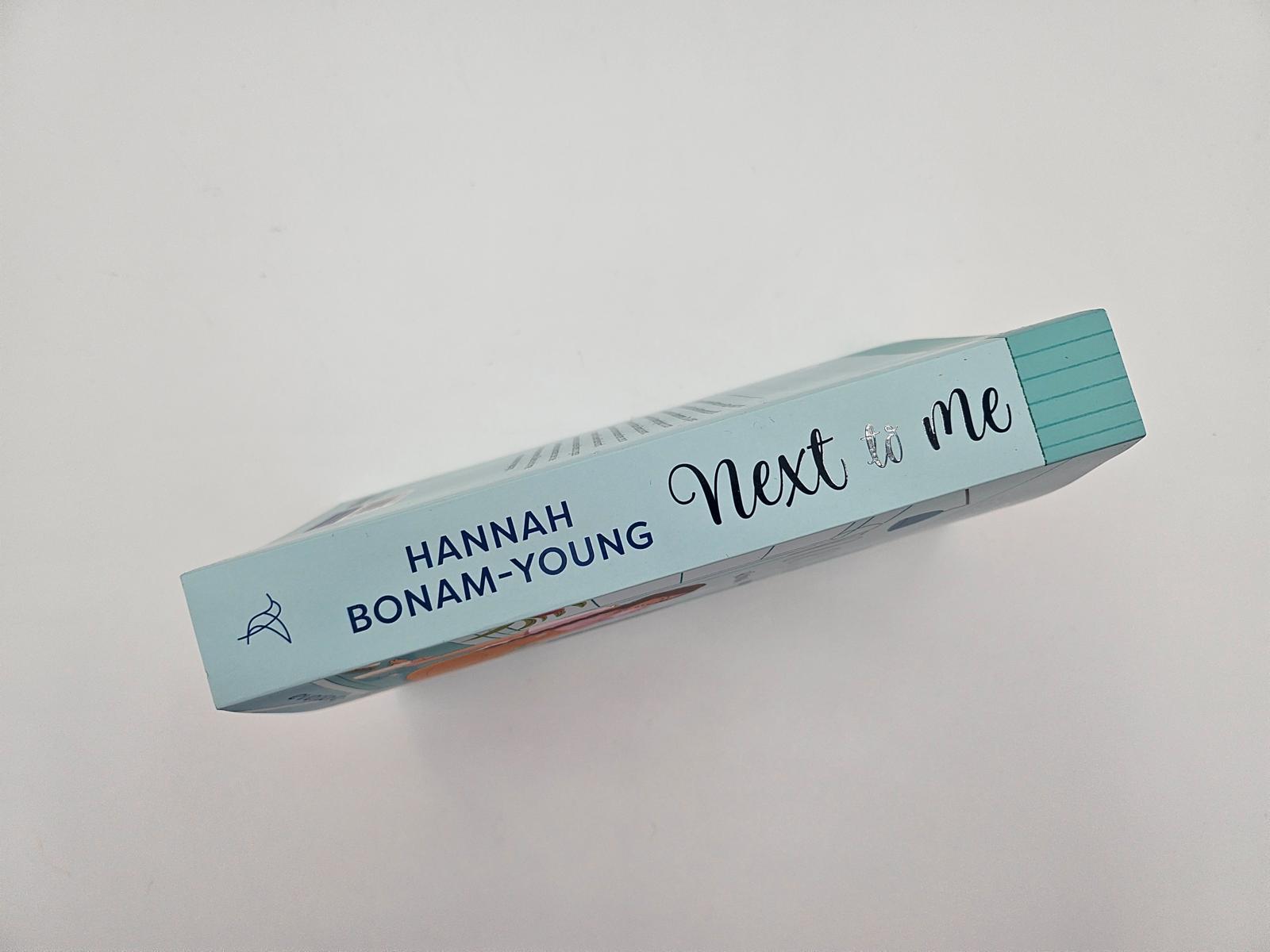 Beispielinhalt (Bild) Next to Me