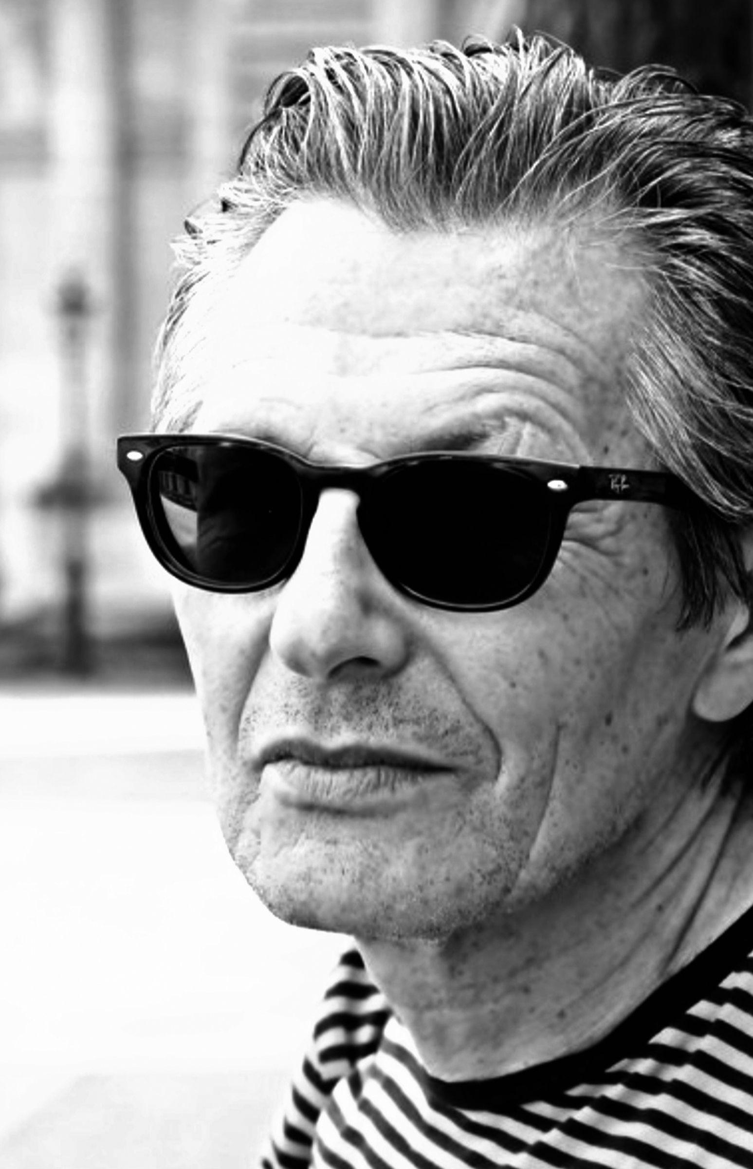 Autorenbild Kurze Geschichten über böse Menschen und andere ...