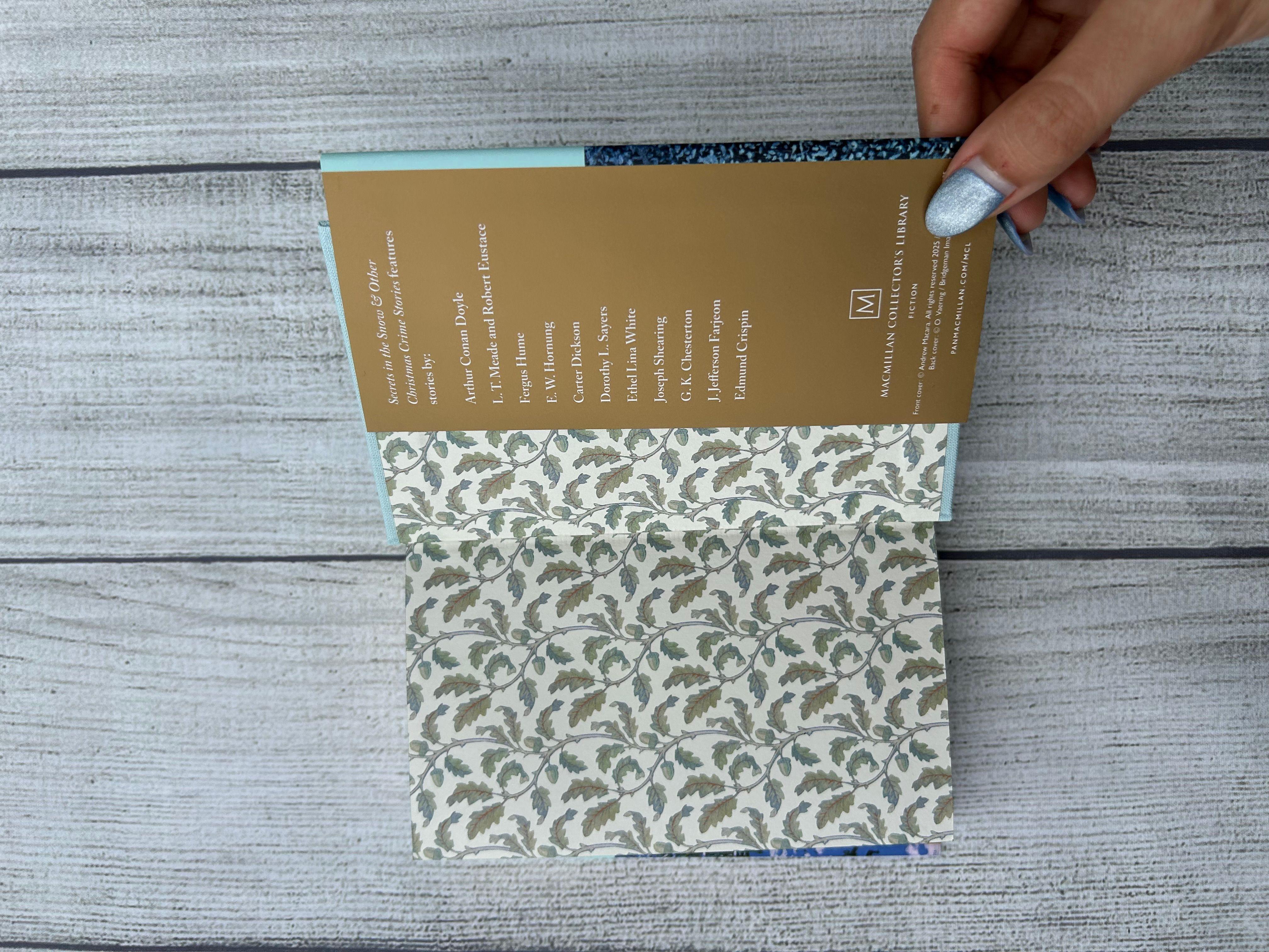 Beispielinhalt (Bild) Secrets in the Snow & Other Christmas Crime Stories