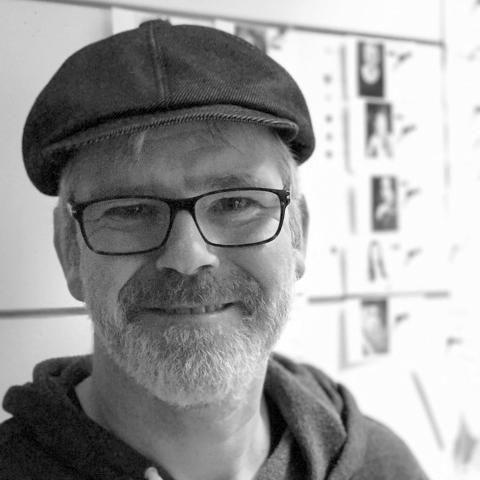 Autorenbild Endlich 18! Yay! Alles, was du ab jetzt tun darfst