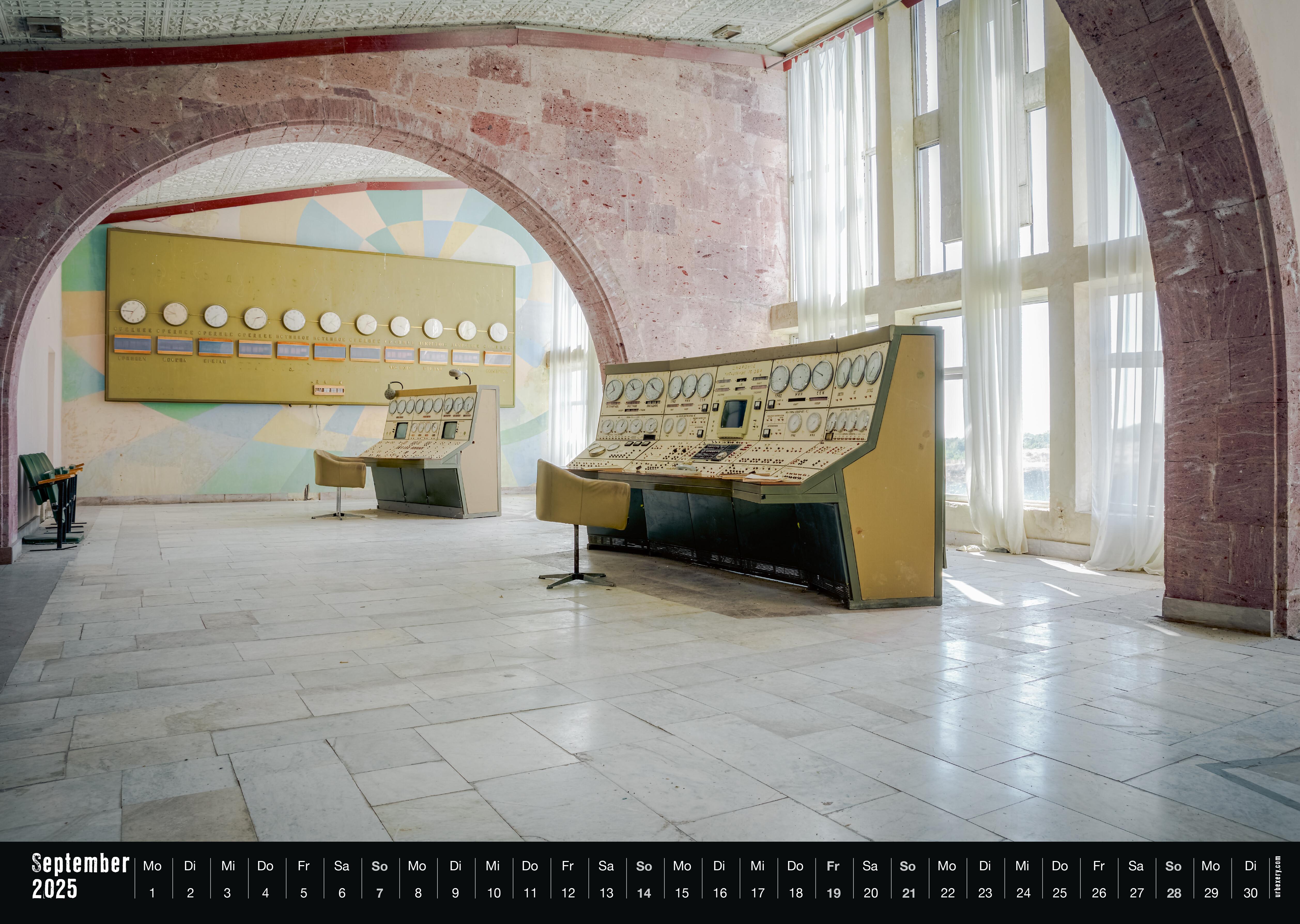 Beispielinhalt (Bild) Lost 2025 - Kalender Urbexery Abandoned Places A3 Calendar