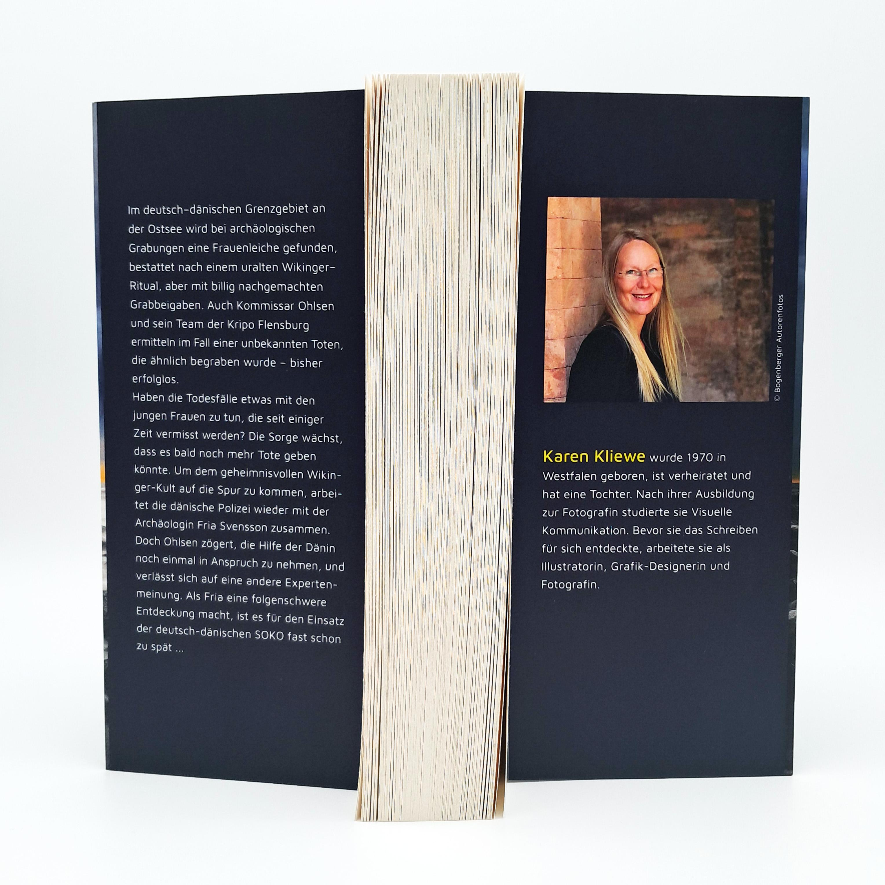 Beispielinhalt (Bild) Die Brandung - Leichenfischer