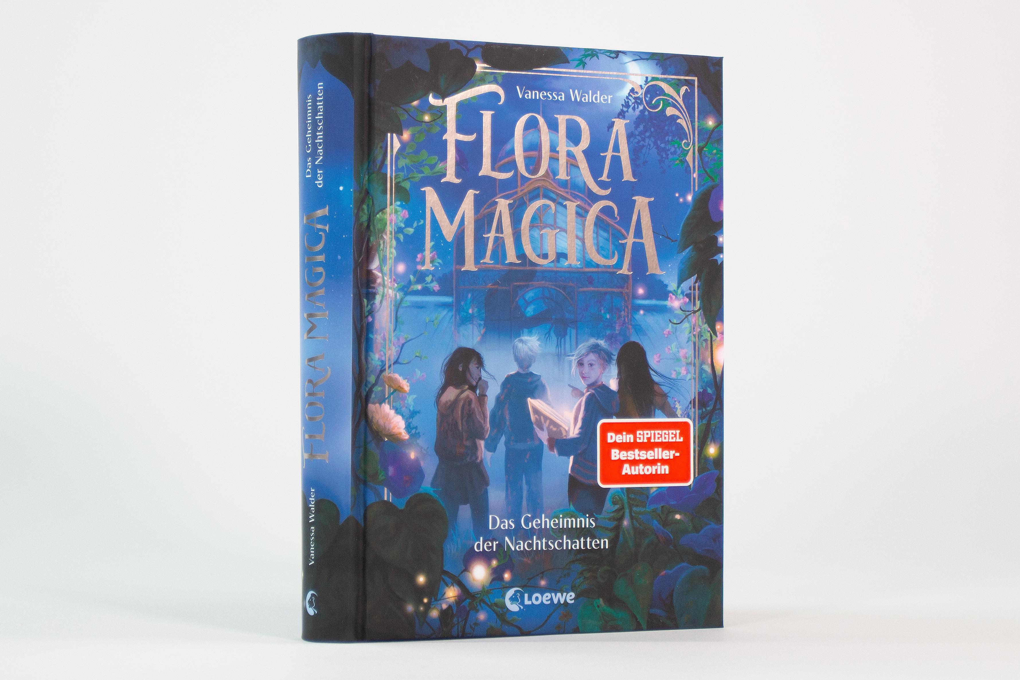 Beispielinhalt (Bild) Flora Magica (Band 1) - Das Geheimnis der Nachtschatten
