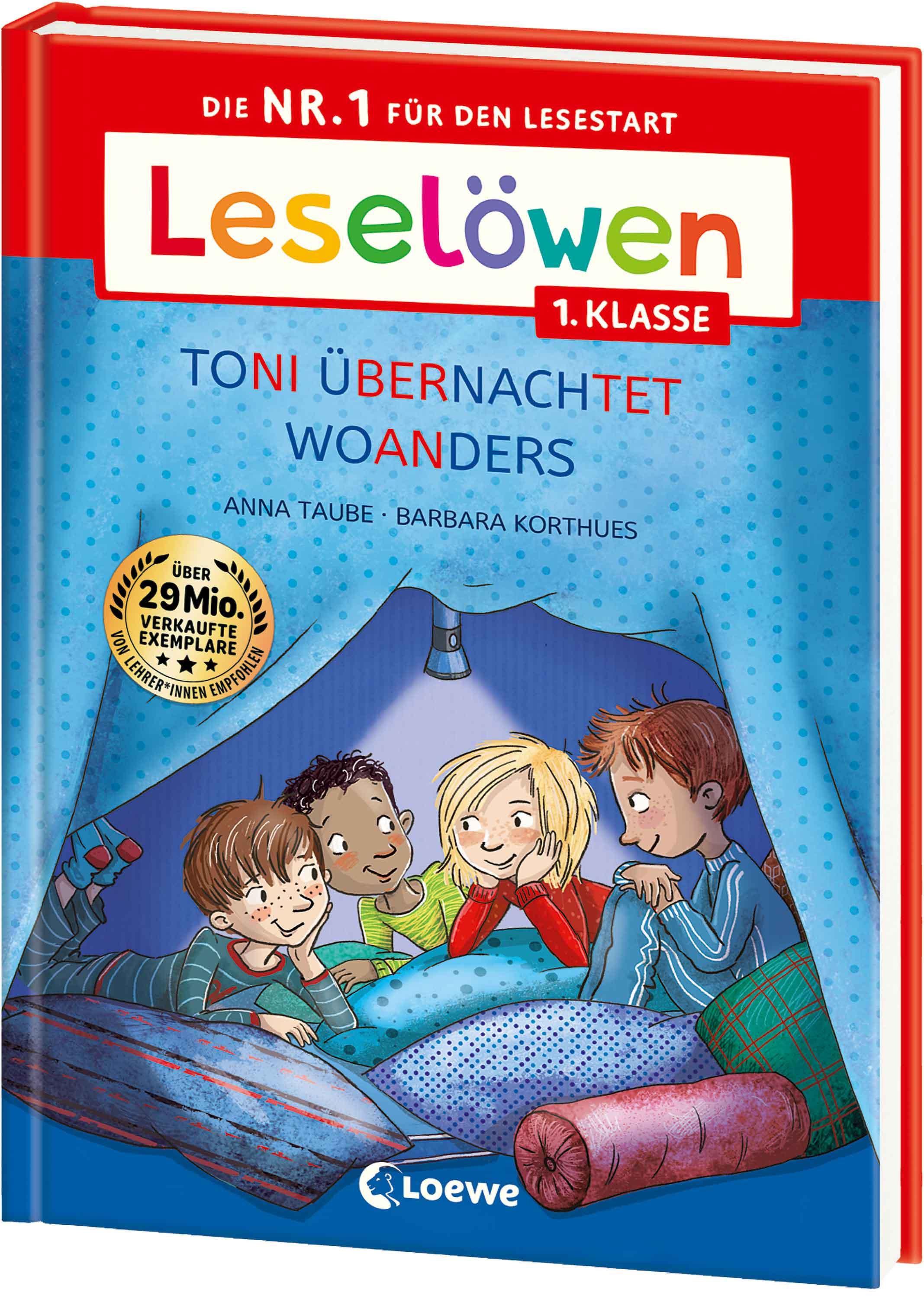 Vorderes Coverbild Leselöwen 1. Klasse - Toni übernachtet woanders (Großbuchstabenausgabe)