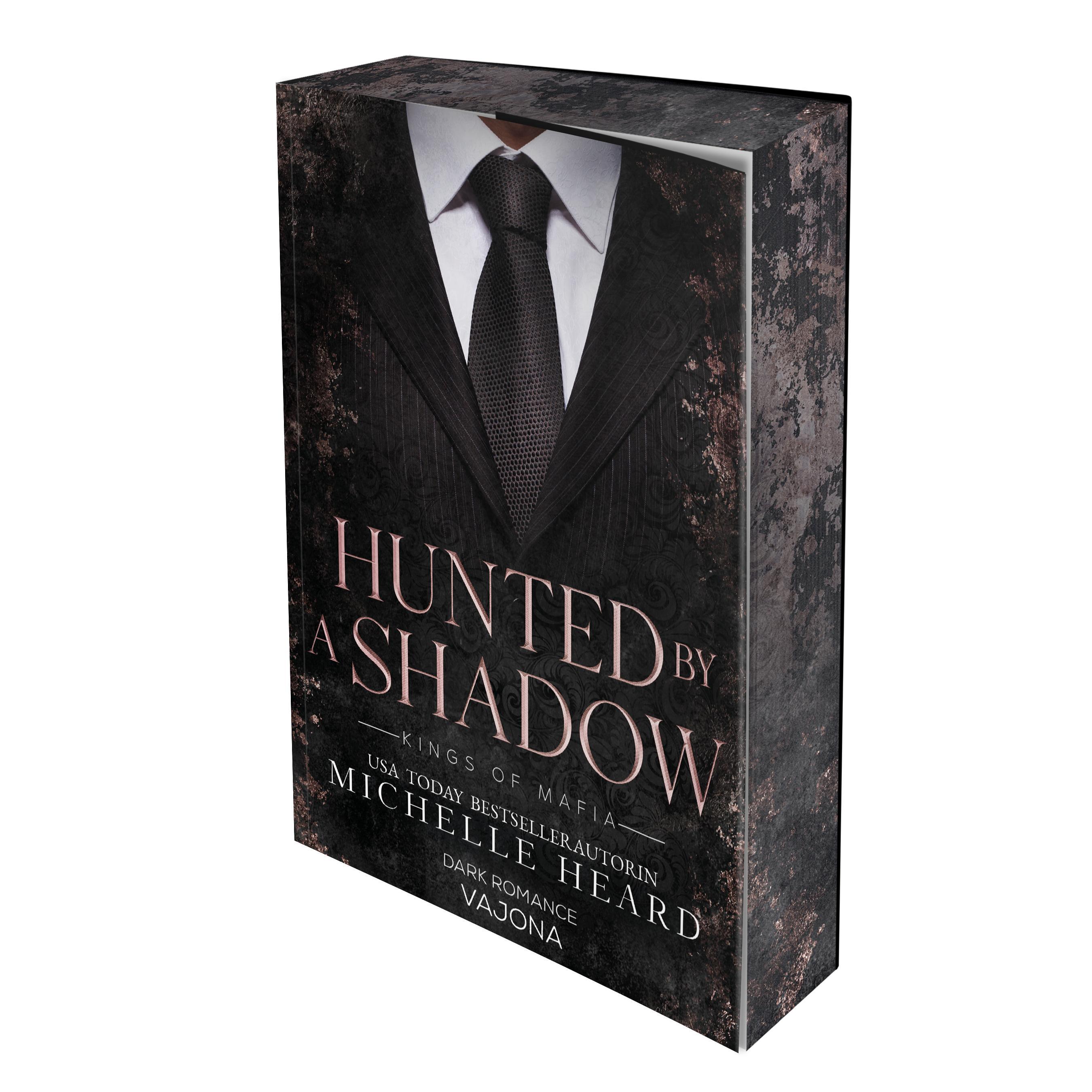 Vorderes Coverbild Hunted by a Shadow (Kings of Mafia 3)