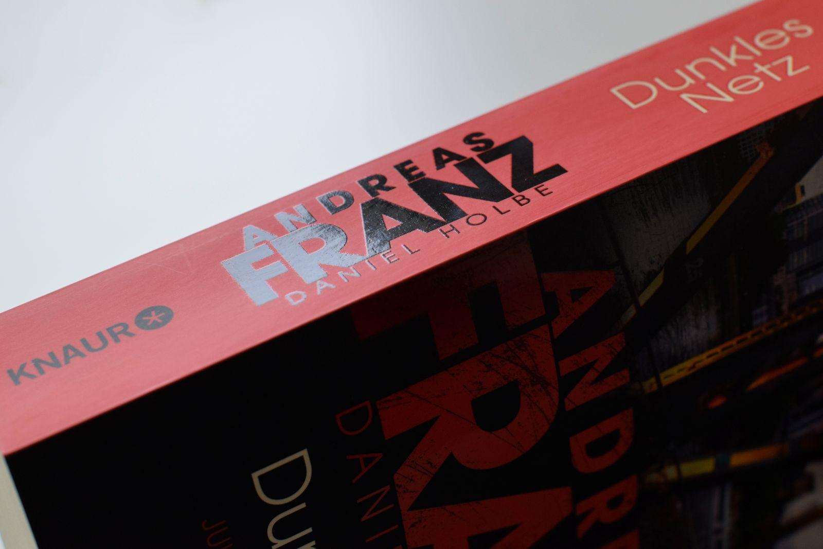 Beispielinhalt (Bild) Dunkles Netz