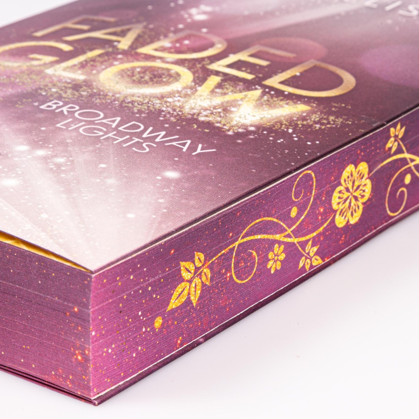 Beispielinhalt (Bild) Broadway Lights 2: Faded Glow