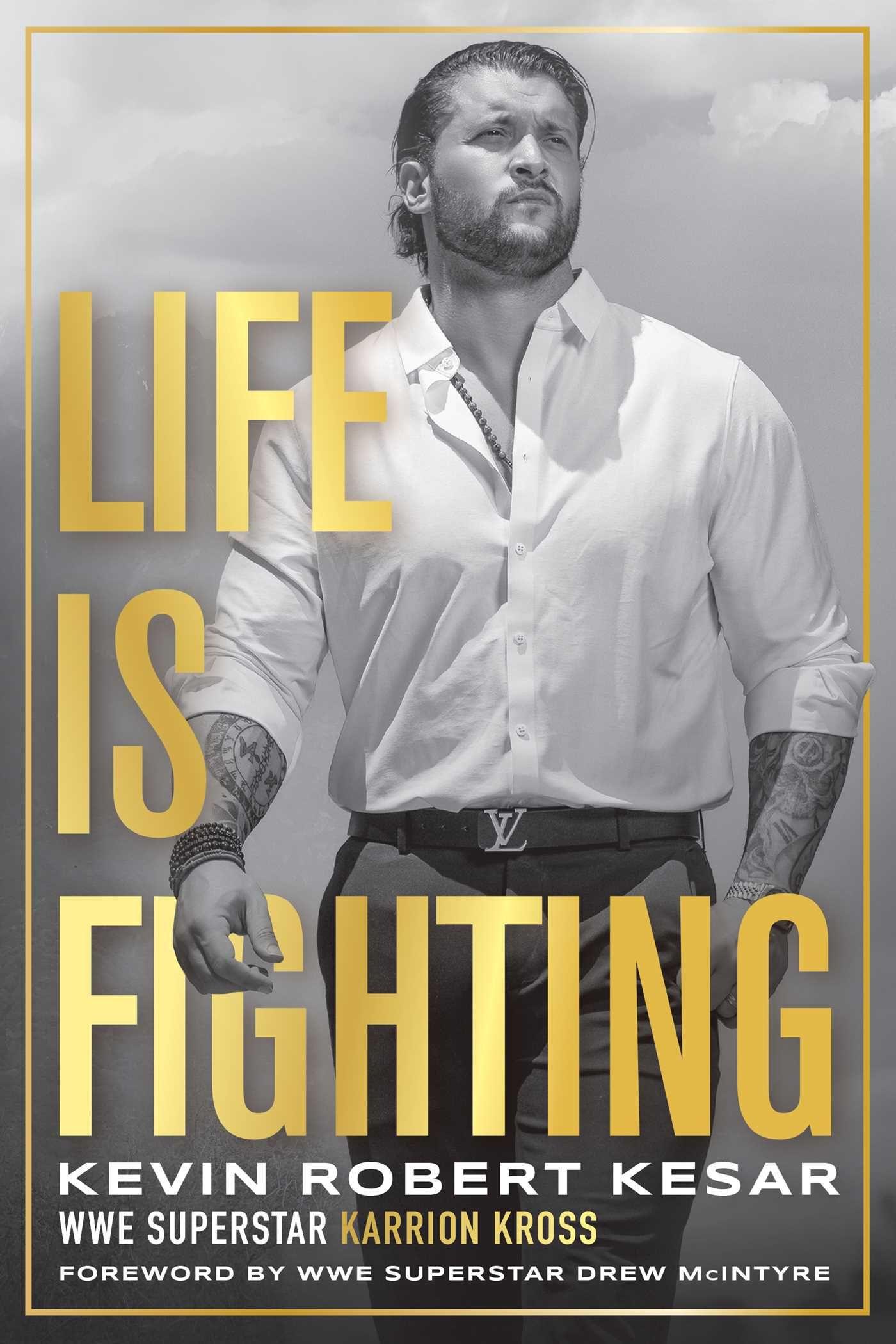 Vorderes Coverbild Life Is Fighting