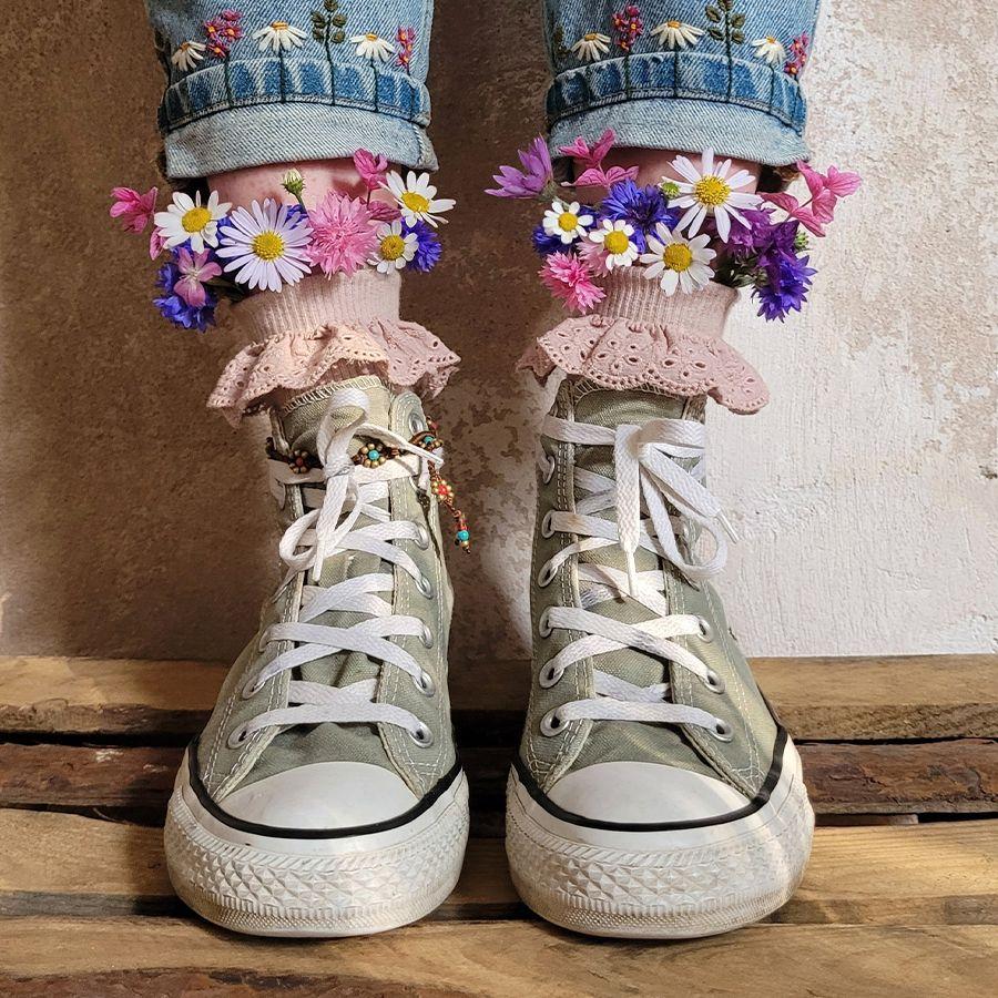 Beispielinhalt (Bild) Let's Stitch Flowers by @fredi_boldt