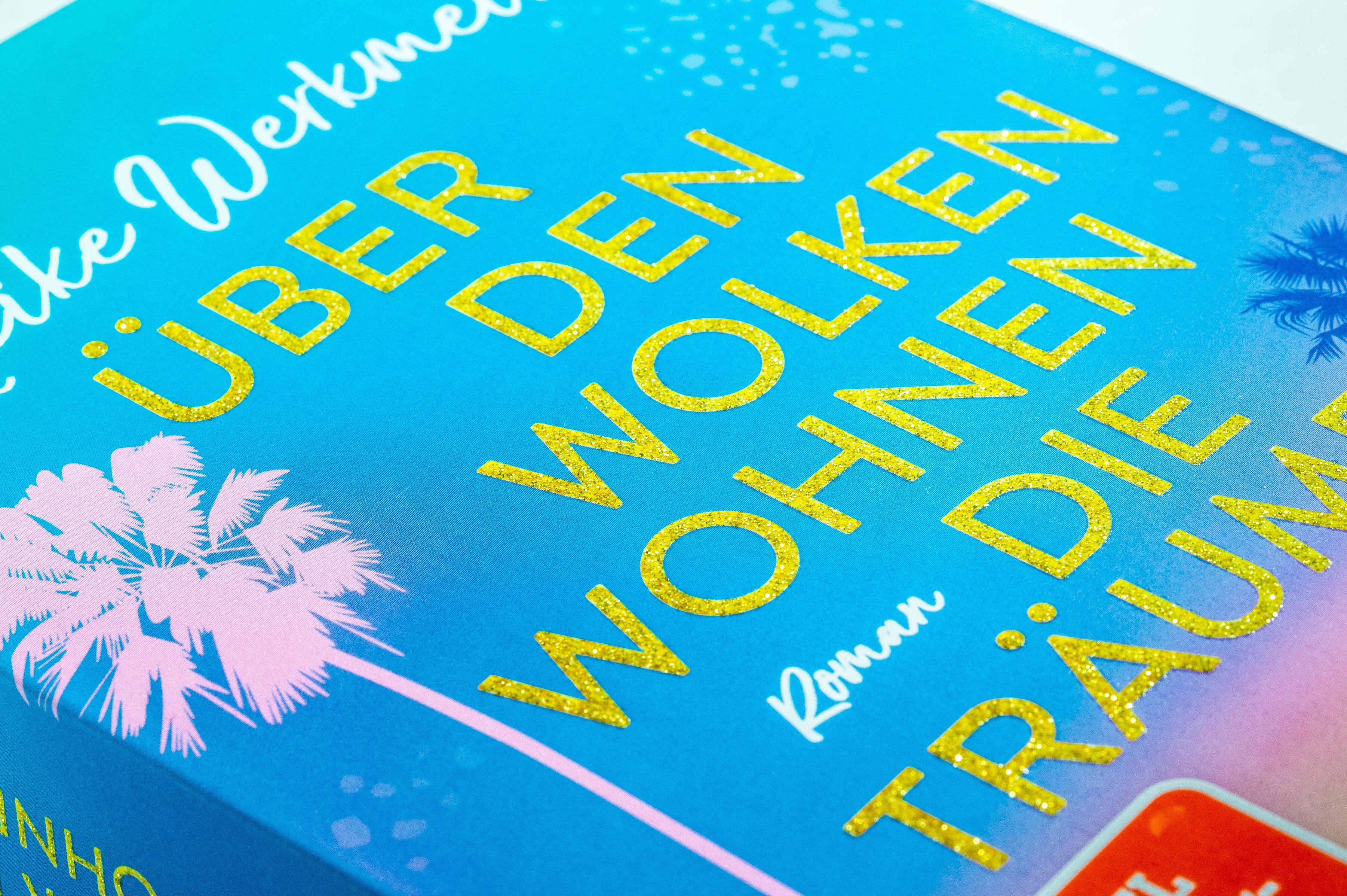 Beispielinhalt (Bild) Über den Wolken wohnen die Träume