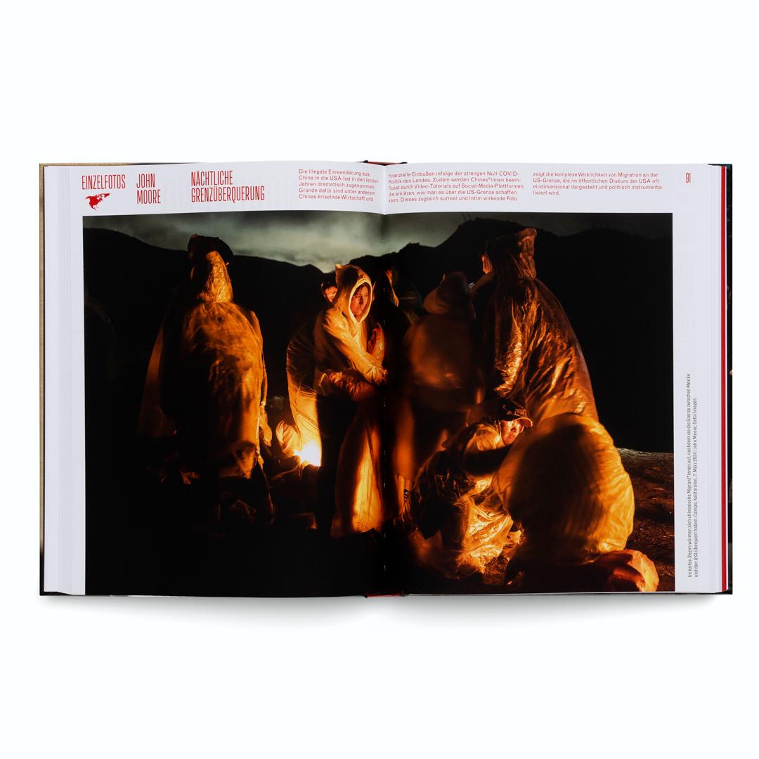 Beispielinhalt (Bild) World Press Photo Yearbook 2025, deutschsprachige Ausgabe