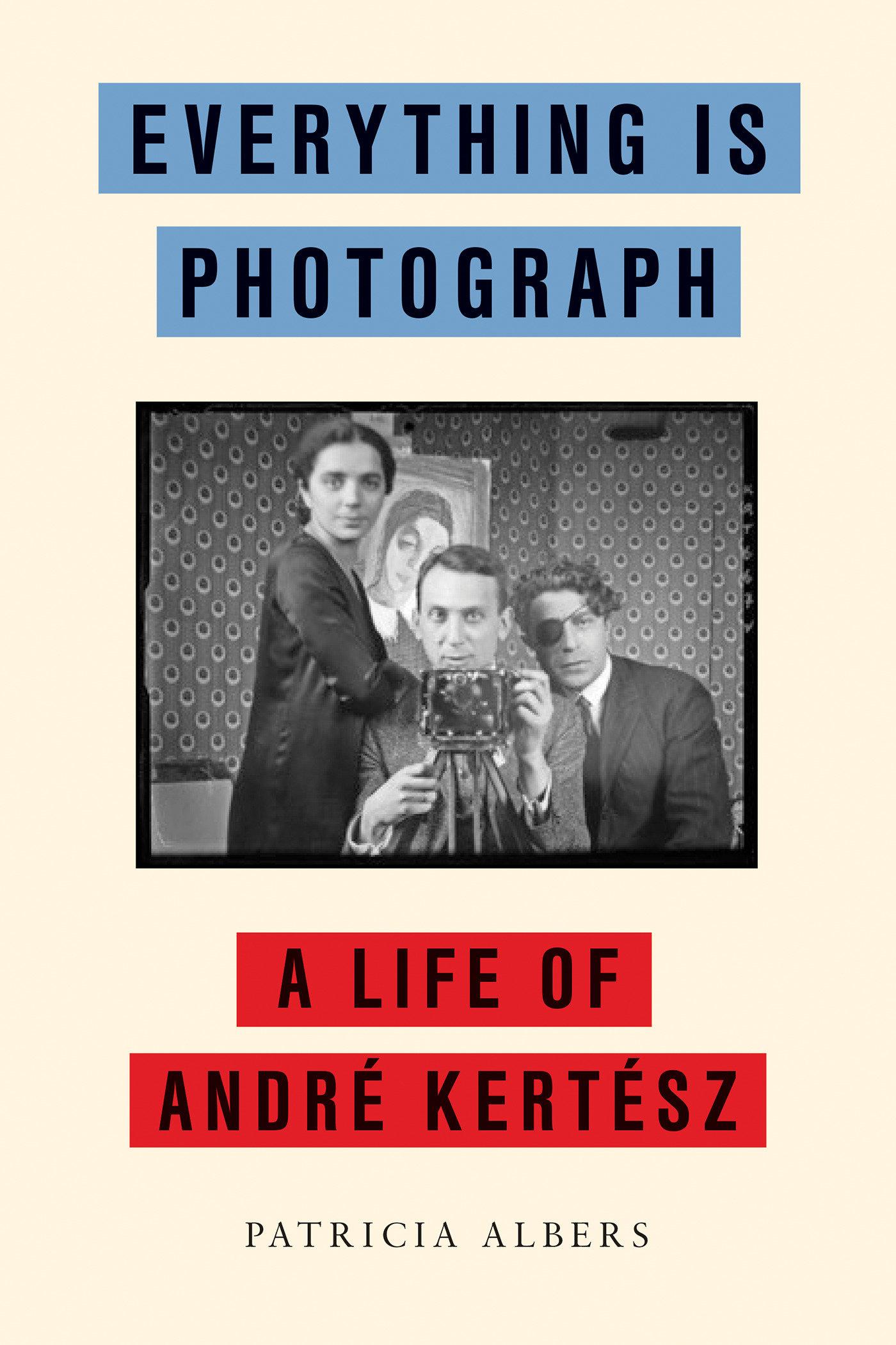 Vorderes Coverbild Everything Is Photograph