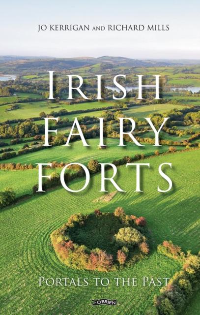 Vorderes Coverbild Irish Fairy Forts