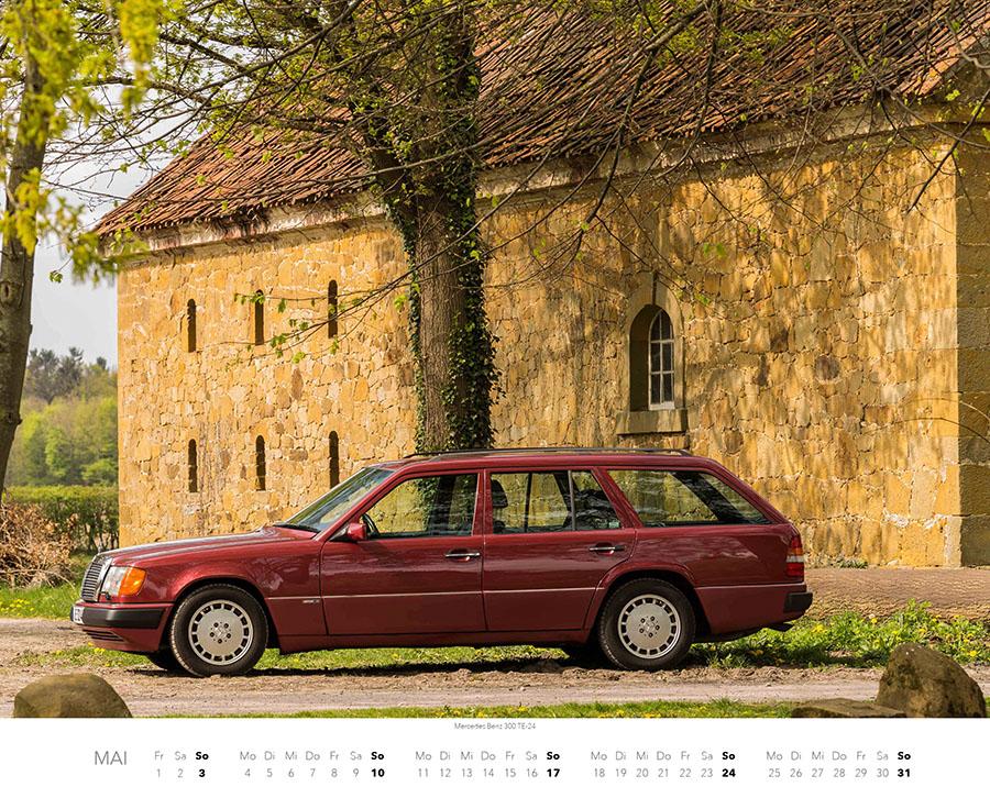 Beispielinhalt (Bild) Mercedes Benz W 124 Kalender 2026