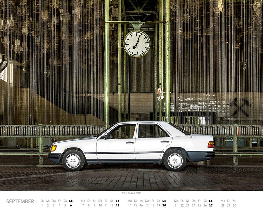 Beispielinhalt (Bild) Mercedes Benz W 124 Kalender 2026
