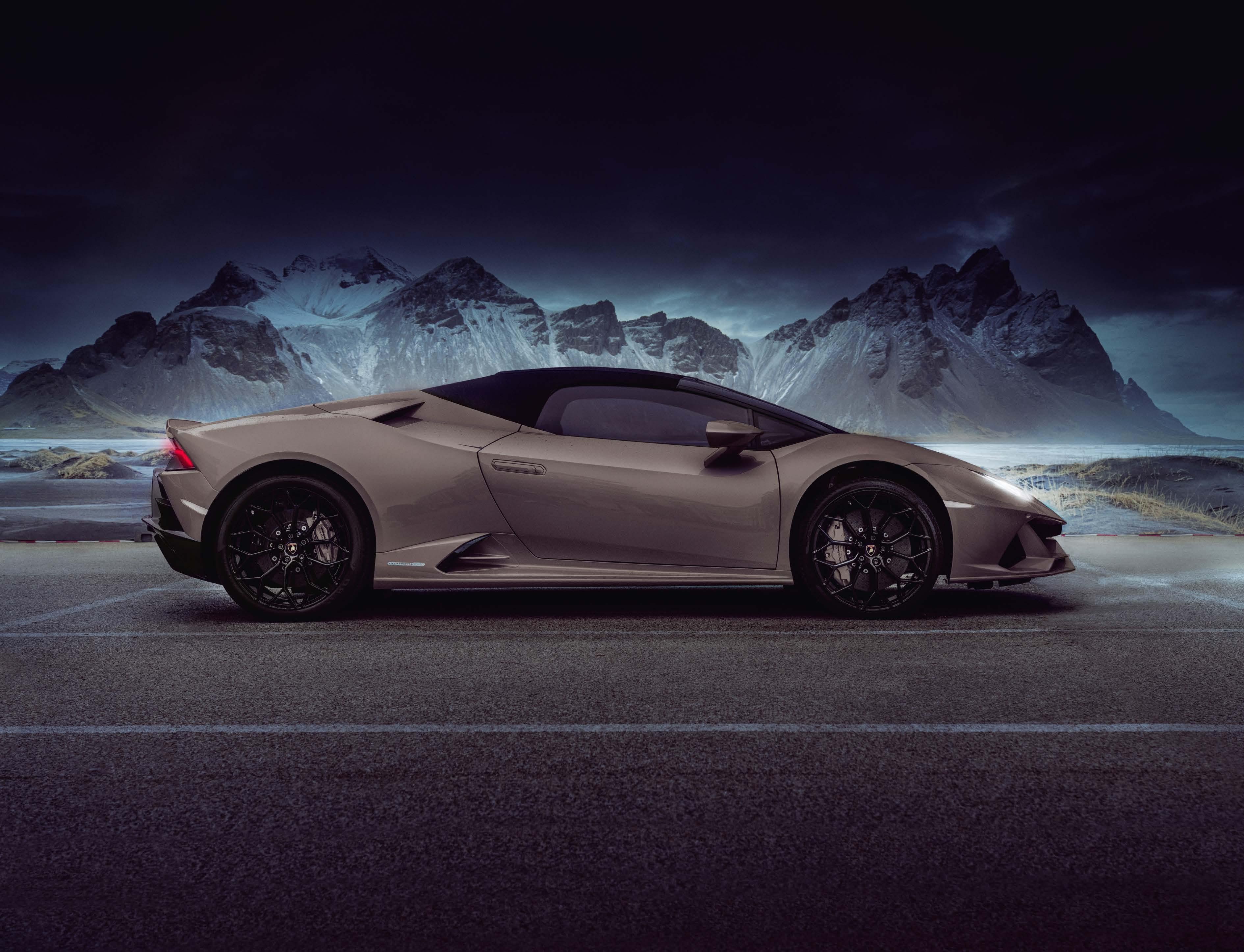 Beispielinhalt (Bild) Supersportwagen Kalender 2026 Eintragkalender