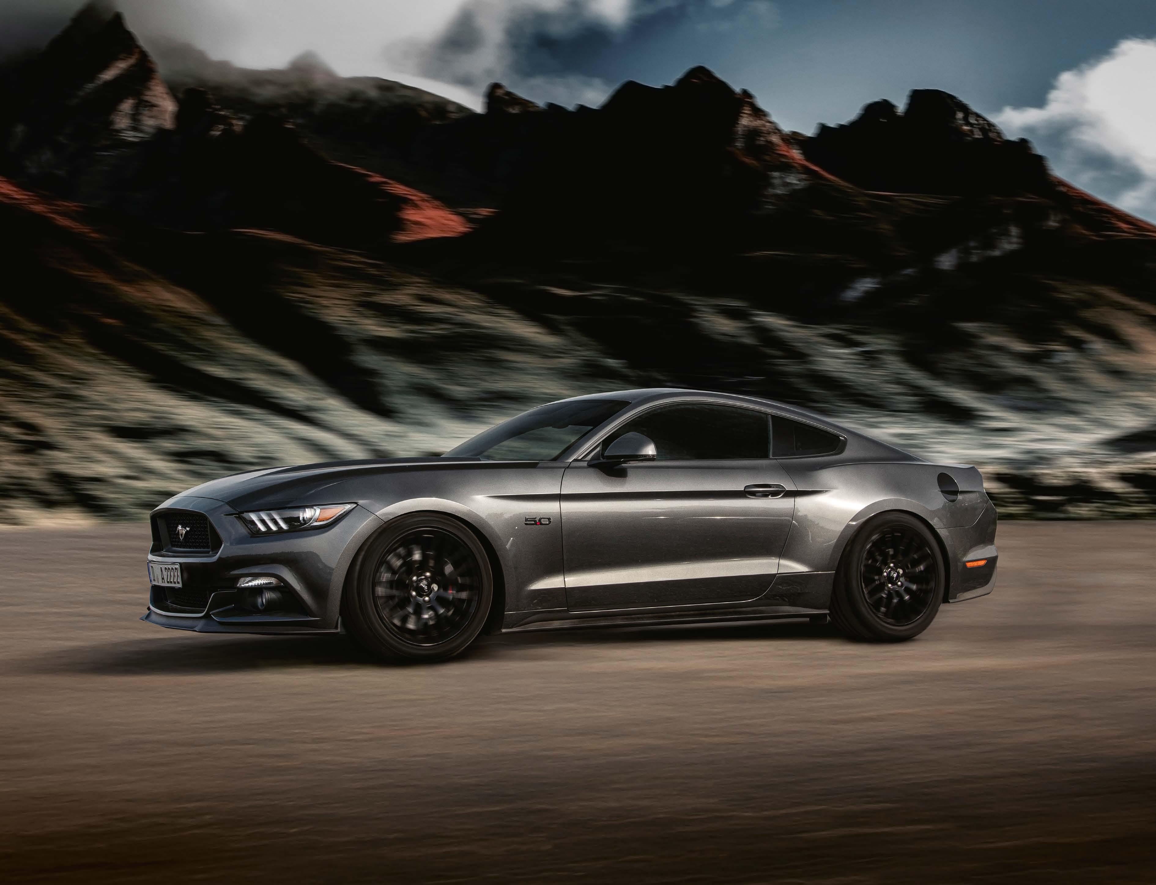 Beispielinhalt (Bild) Supersportwagen Kalender 2026 Eintragkalender