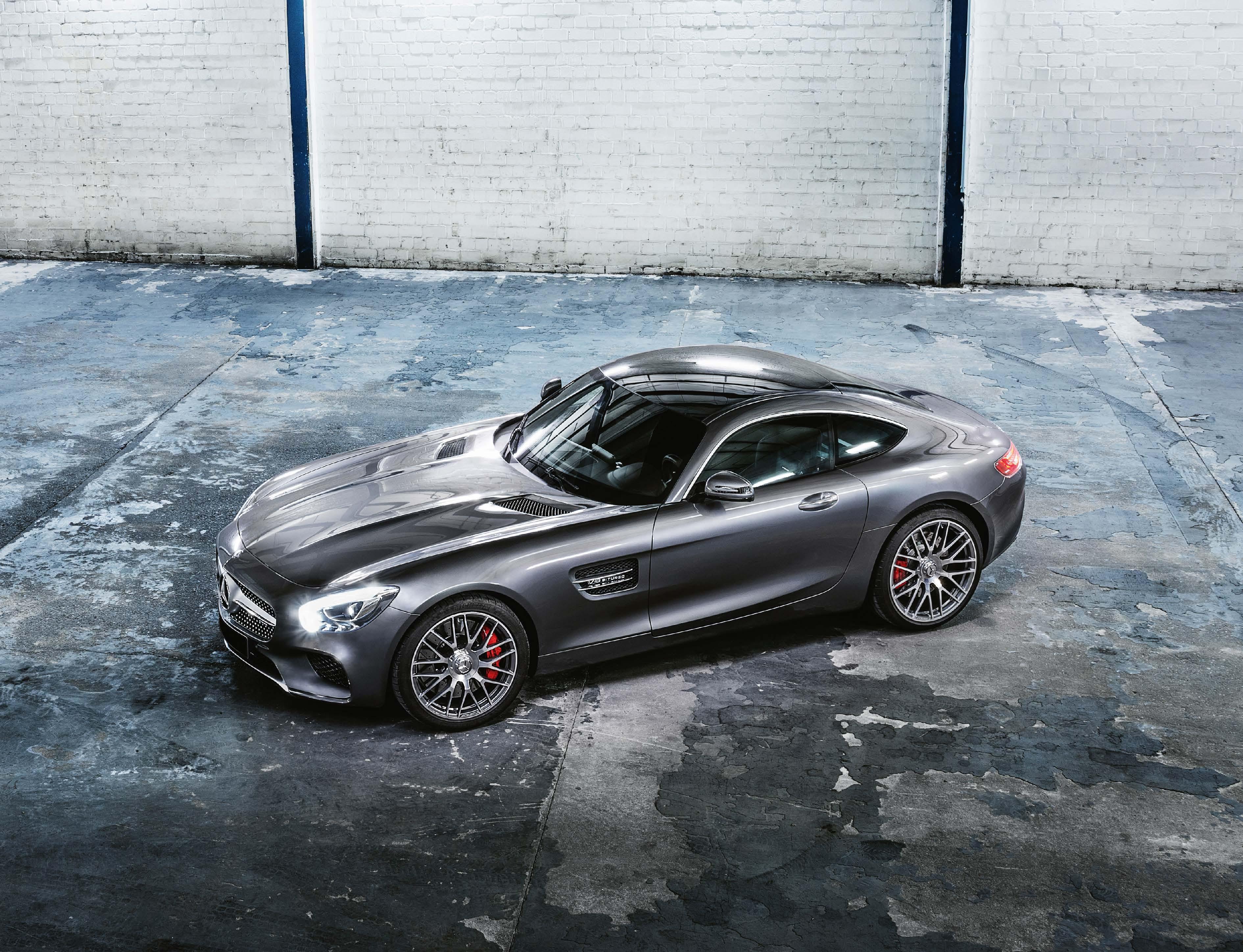 Beispielinhalt (Bild) Supersportwagen Kalender 2026 Eintragkalender