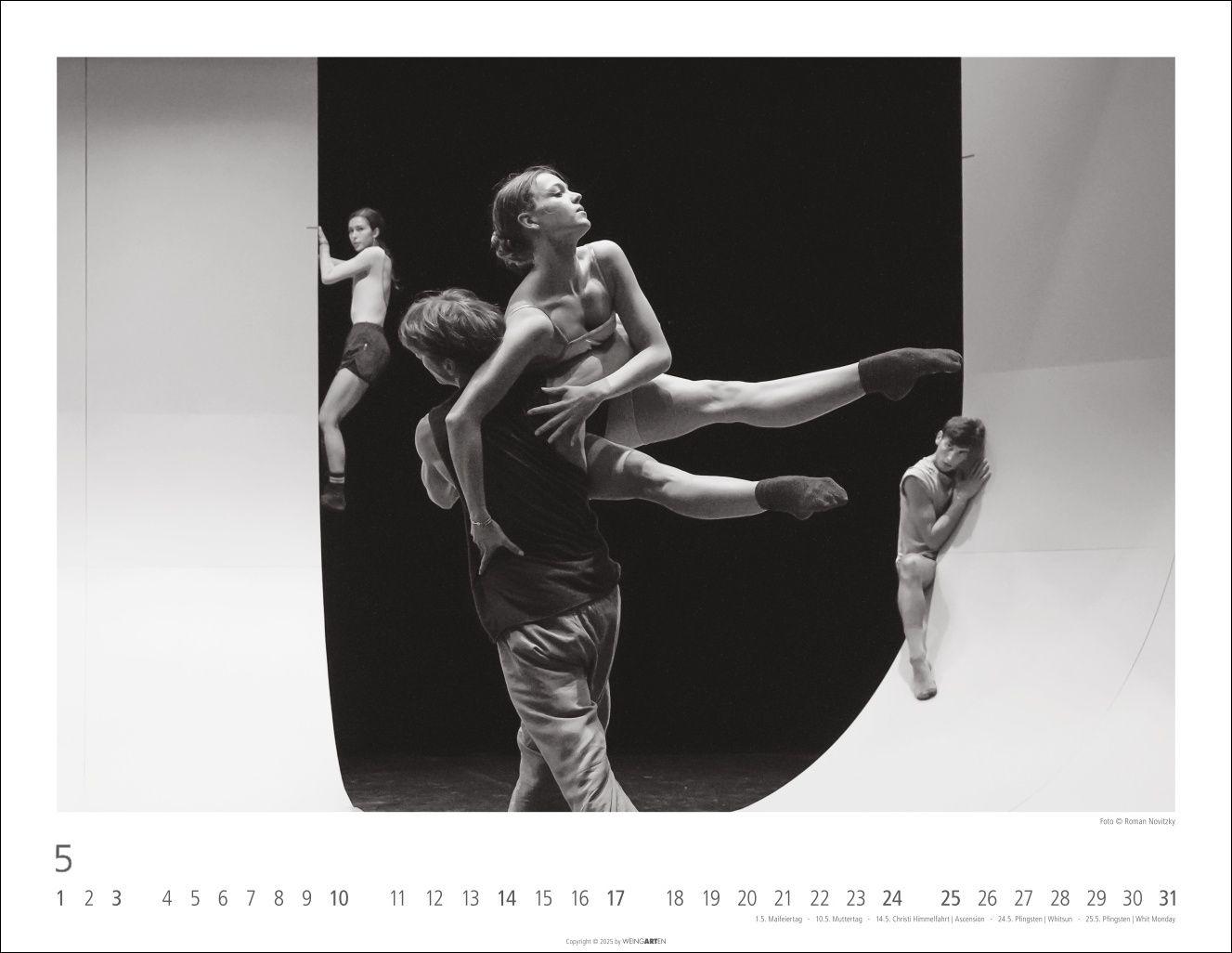 Beispielinhalt (Bild) Ballettsaal - Stuttgarter Ballett Kalender 2026