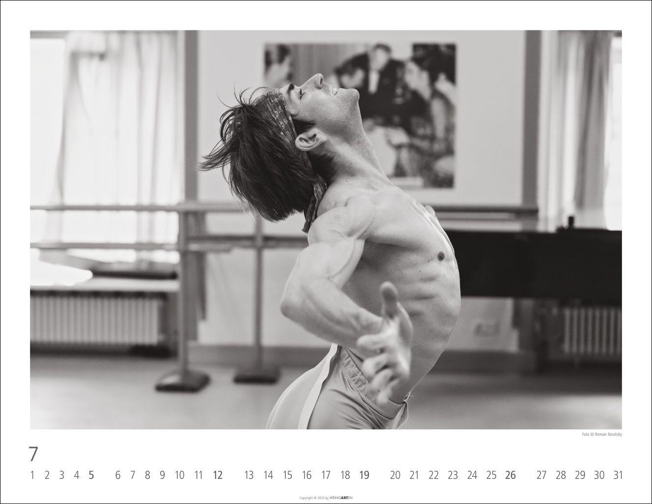 Beispielinhalt (Bild) Ballettsaal - Stuttgarter Ballett Kalender 2026