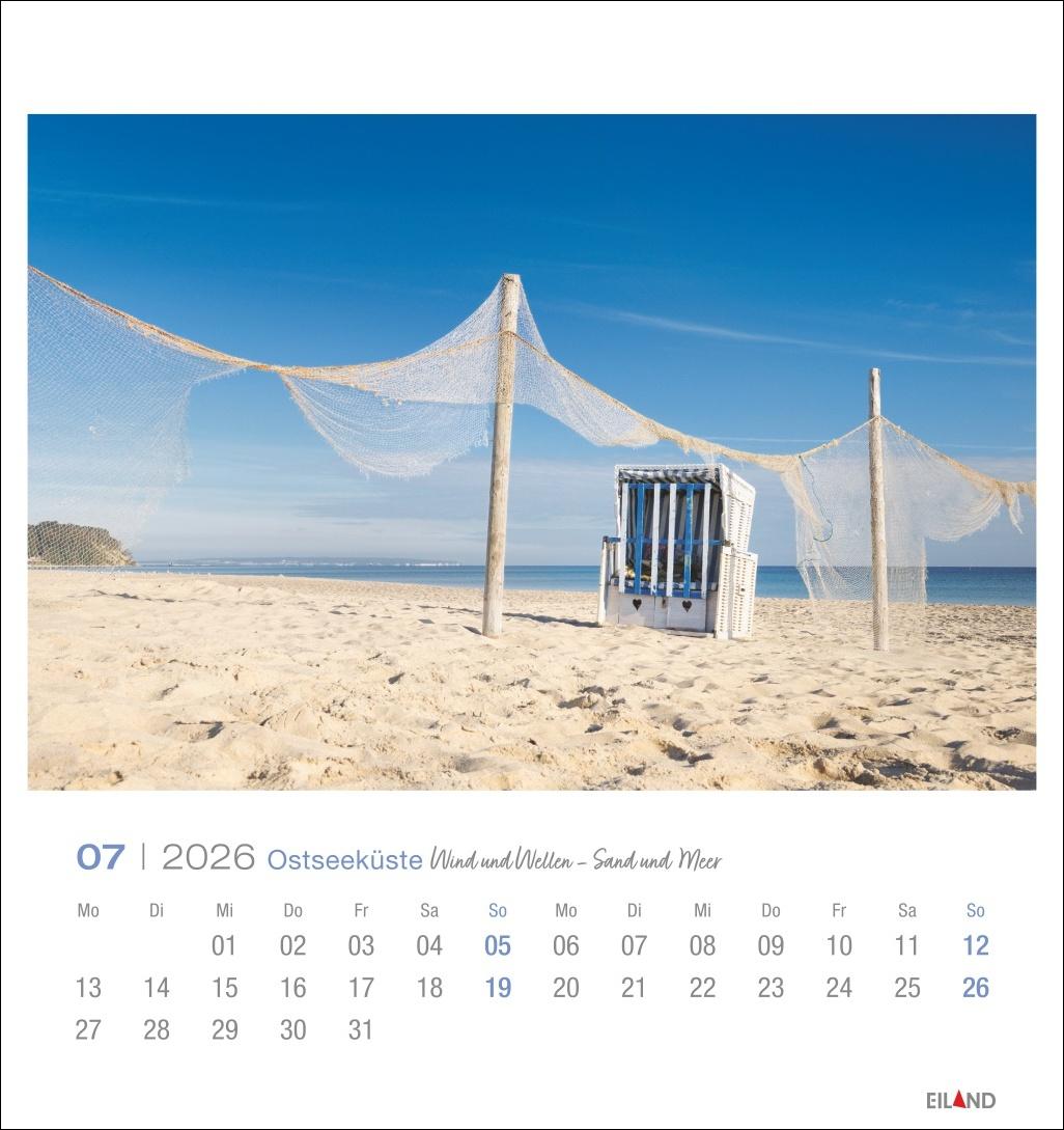 Beispielinhalt (Bild) Ostseeküste Postkartenkalender 2026 - Wind und Wellen - Sand und Meer