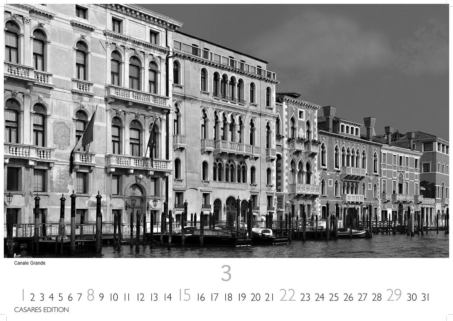 Beispielinhalt (Bild) Venedig schwarz-weiss Kalender 2026 - Wandkalender | Fotokalender Italien 42x55 cm - mit beeindruckenden Impresionen der Lagunenstadt