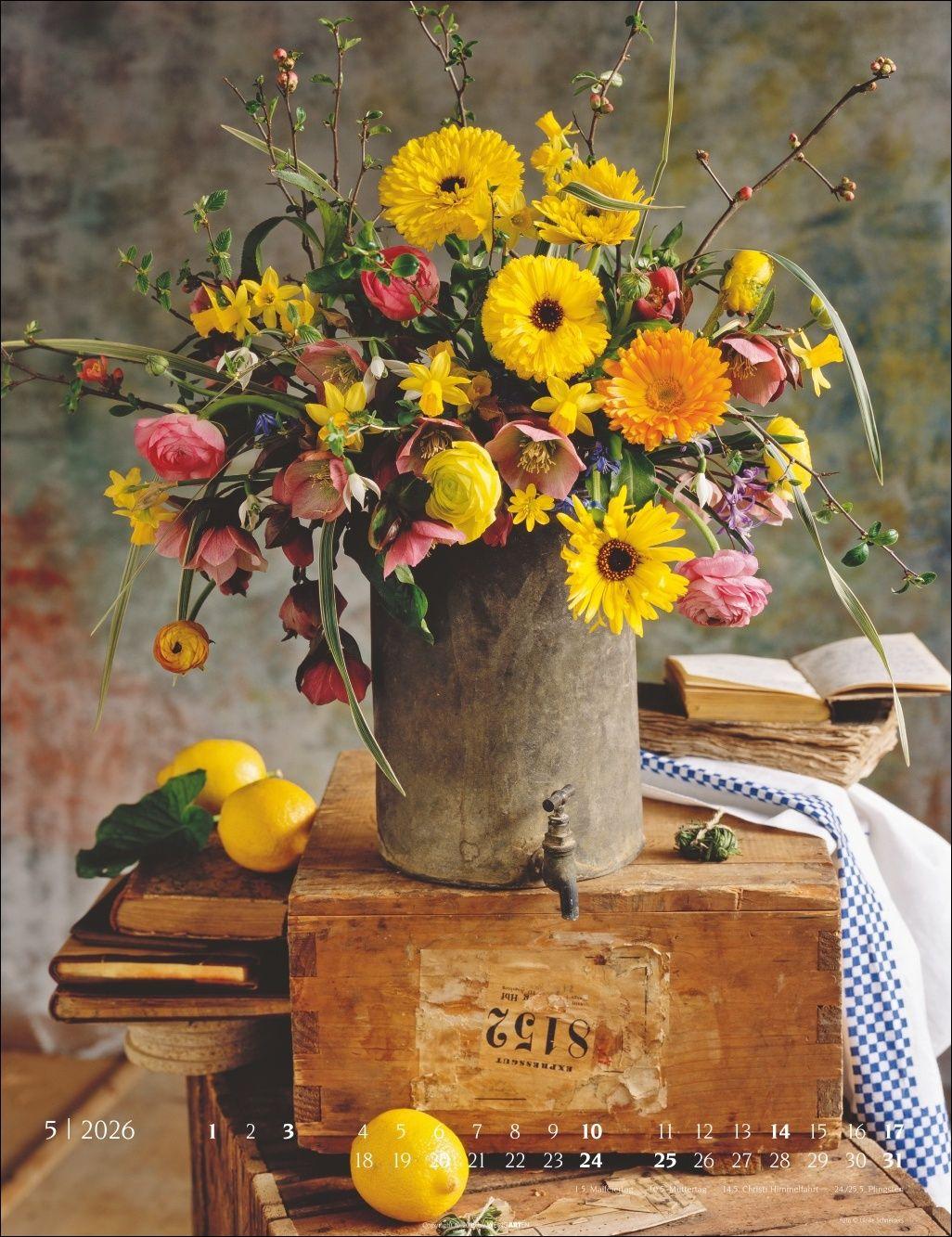 Beispielinhalt (Bild) Die schönsten Blumensträuße Kalender 2026