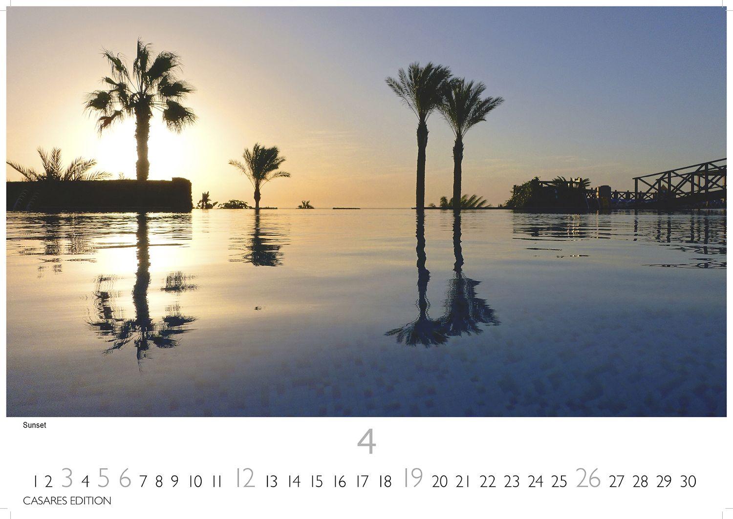 Beispielinhalt (Bild) Fuerteventura Kalender 2026 - Wandkalender | Fotokalender Spanien 24x35 cm - . mit Traumstränden, Sonne & Insel-Highlights