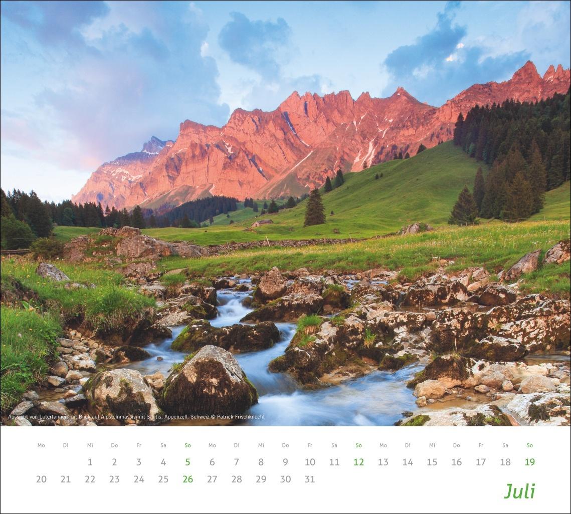 Beispielinhalt (Bild) times&more Alpen Bildkalender 2026