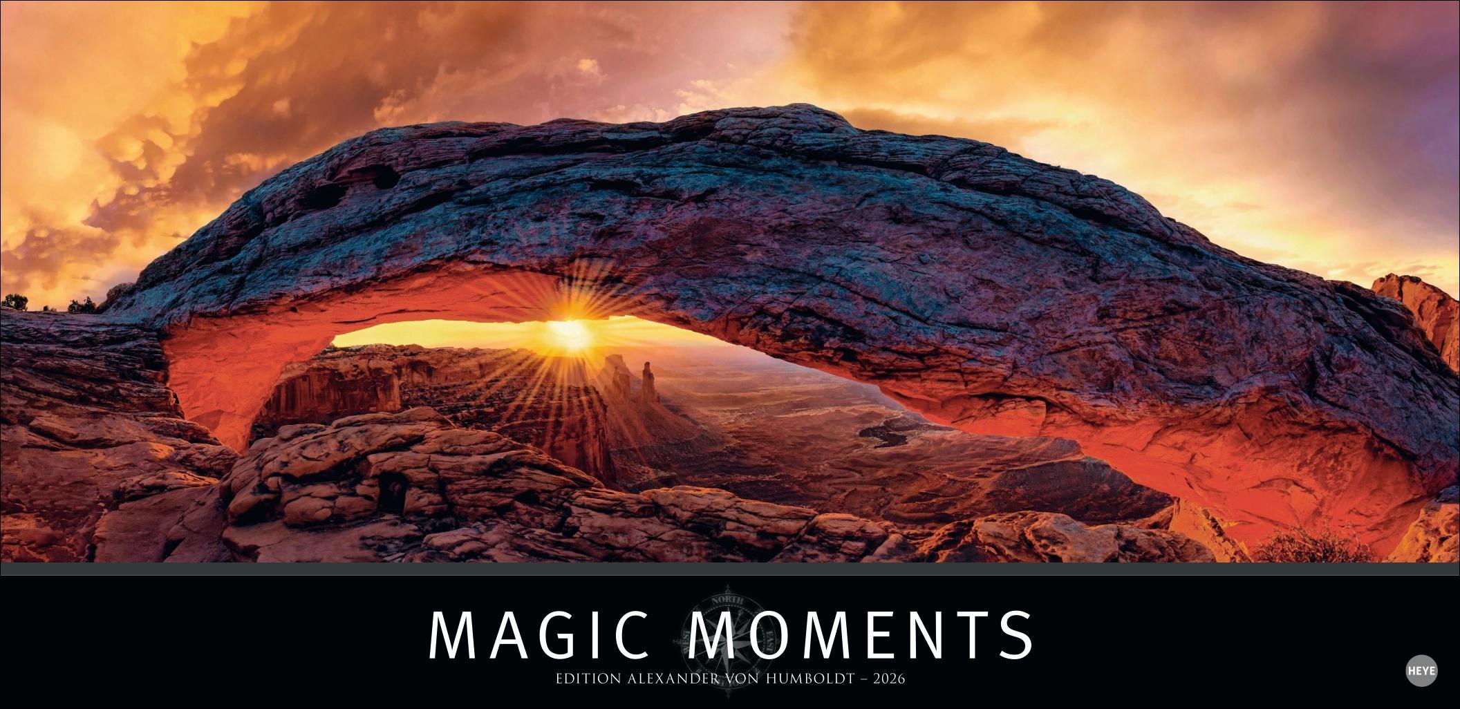 Vorderes Coverbild Magic Moments Panoramakalender 2026