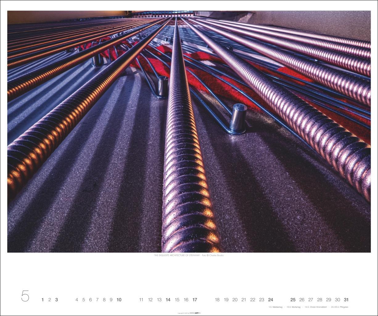 Beispielinhalt (Bild) Architecture in Music Kalender 2026 - Musikinstrumente von innen