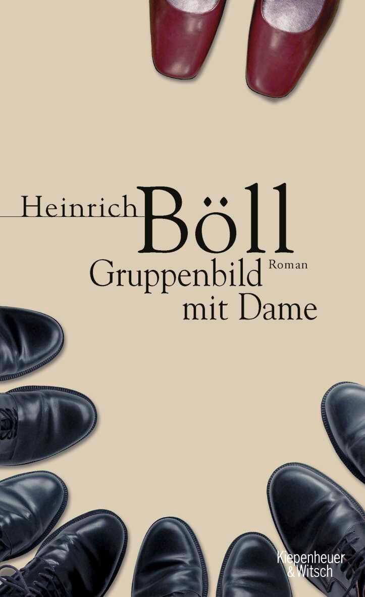 Vorderes Coverbild Gruppenbild mit Dame
