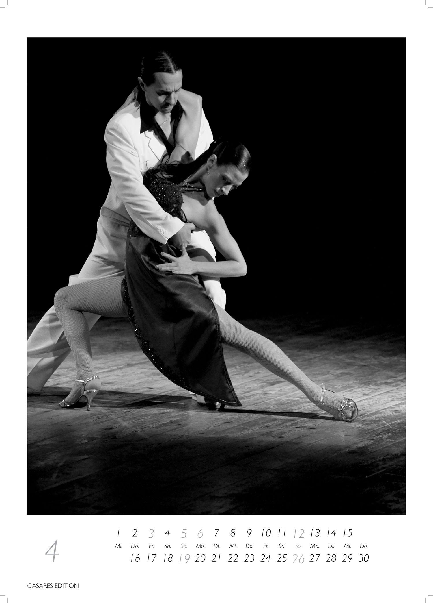 Beispielinhalt (Bild) Tango schwarz-weiss Kalender 2026 - Wandkalender | Fotokalender |Tanzkalender Südamerika 42x59cm Grosses Format - Erleben Sie den Zauber des Tangos - Eleganz, Leidenschaft & kulturelle Tiefe in einem hochwertigen Kalender.