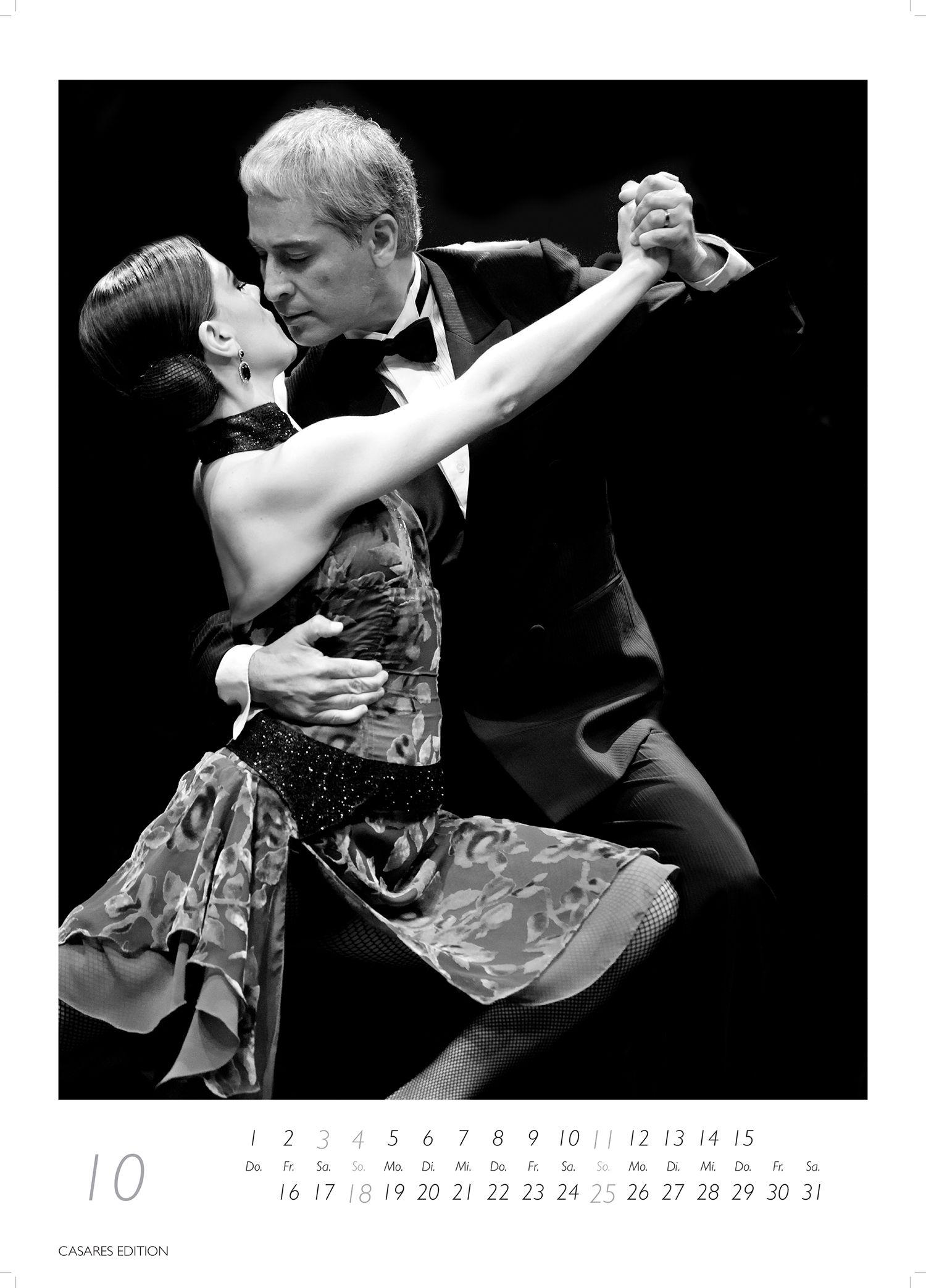 Beispielinhalt (Bild) Tango schwarz-weiss Kalender 2026 - Wandkalender | Fotokalender |Tanzkalender Südamerika 42x59cm Grosses Format - Erleben Sie den Zauber des Tangos - Eleganz, Leidenschaft & kulturelle Tiefe in einem hochwertigen Kalender.