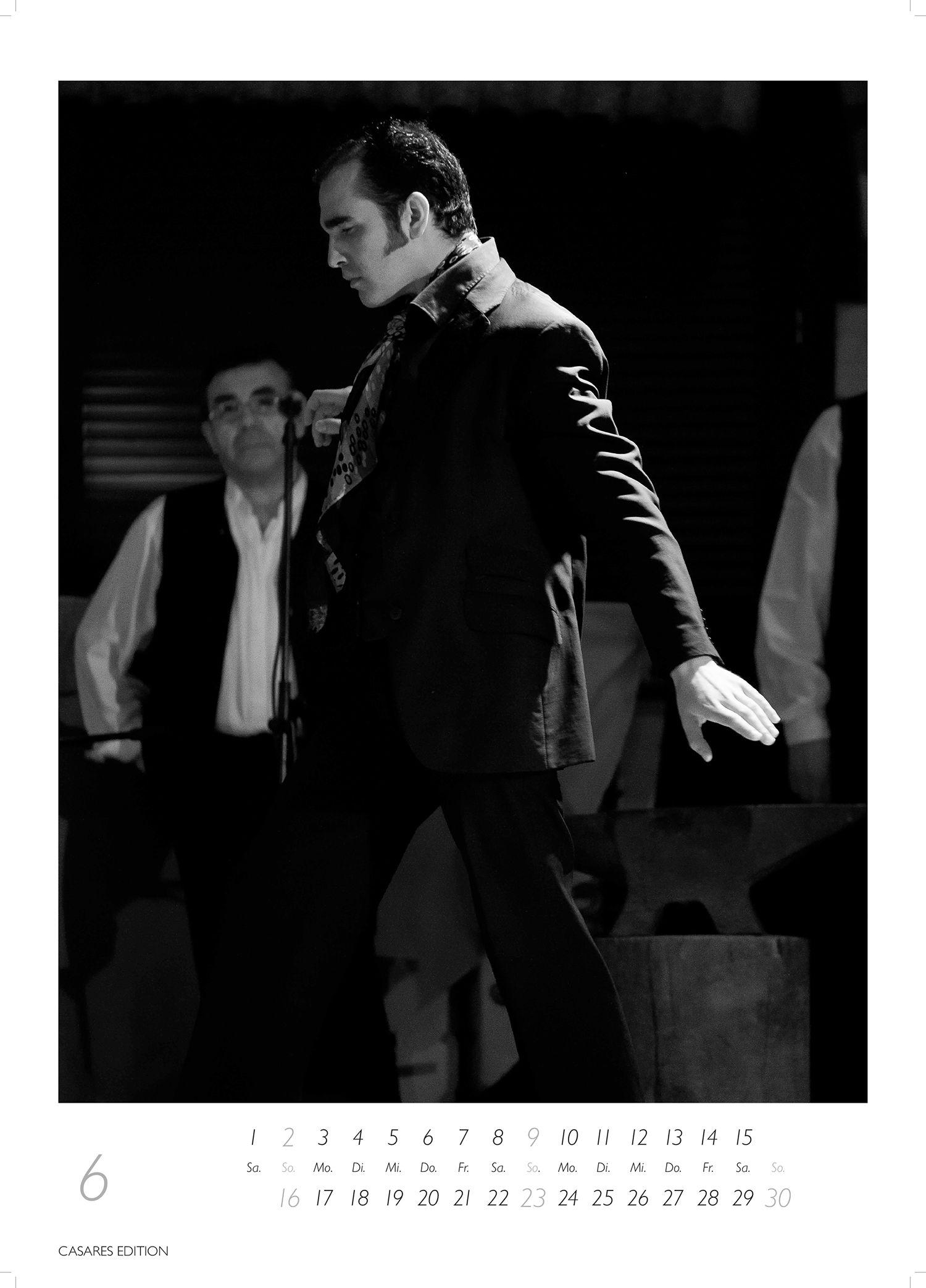 Beispielinhalt (Bild) Flamenco schwarz-weiss Kalender 2026 - Wandkalender | Fotokalender | Tanzkalender| Spanien 42x59cm - . mit eindrucksvollen Flamenco-Fotos, Tanz & Musik - Perfekt für Fans spanischer Kultur & Andalusien.