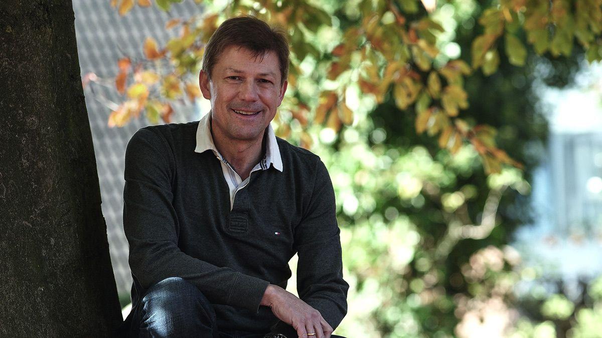 Autorenbild Fragmente eines Kokons