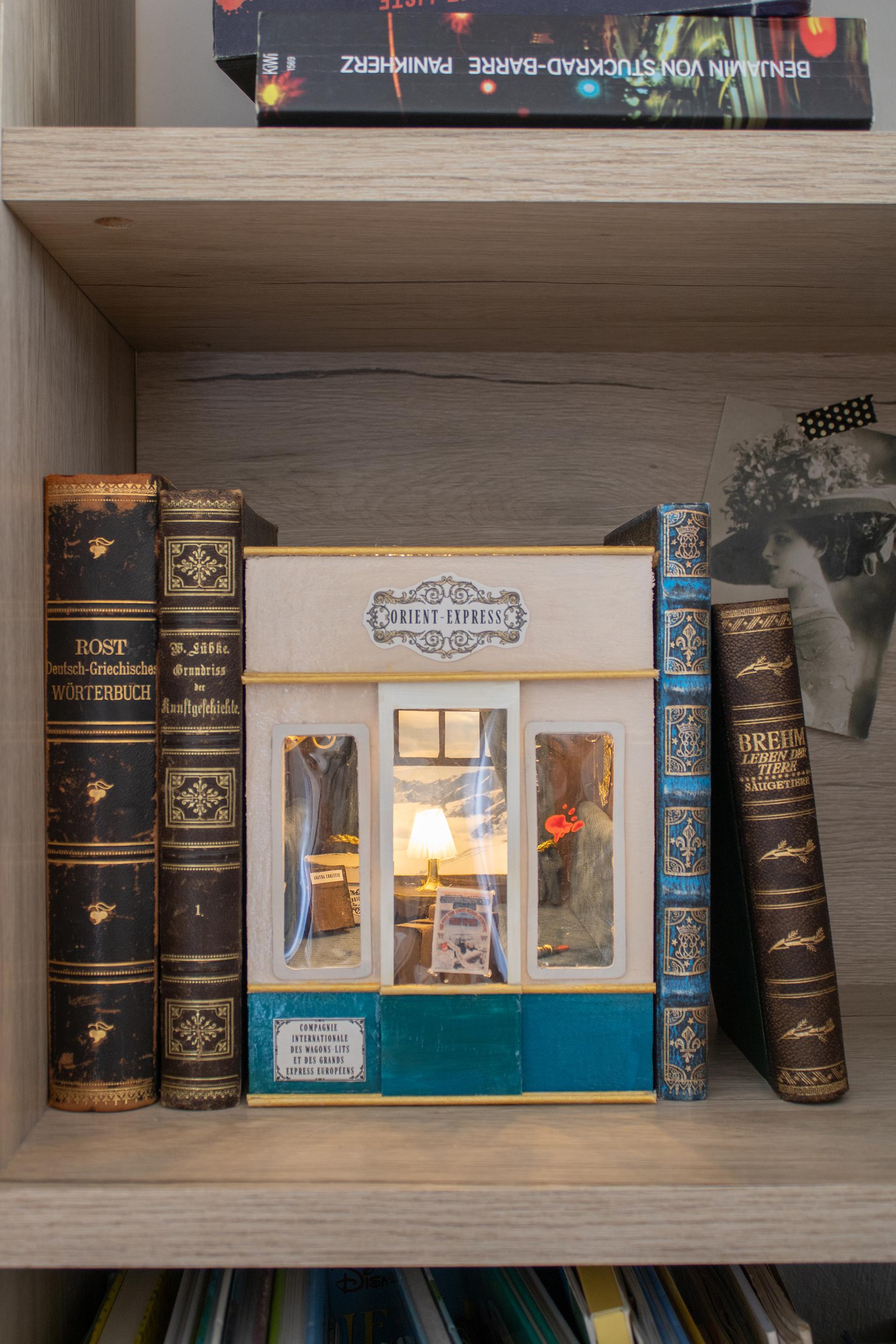 Beispielinhalt (Bild) Die Book Nook Werkstatt