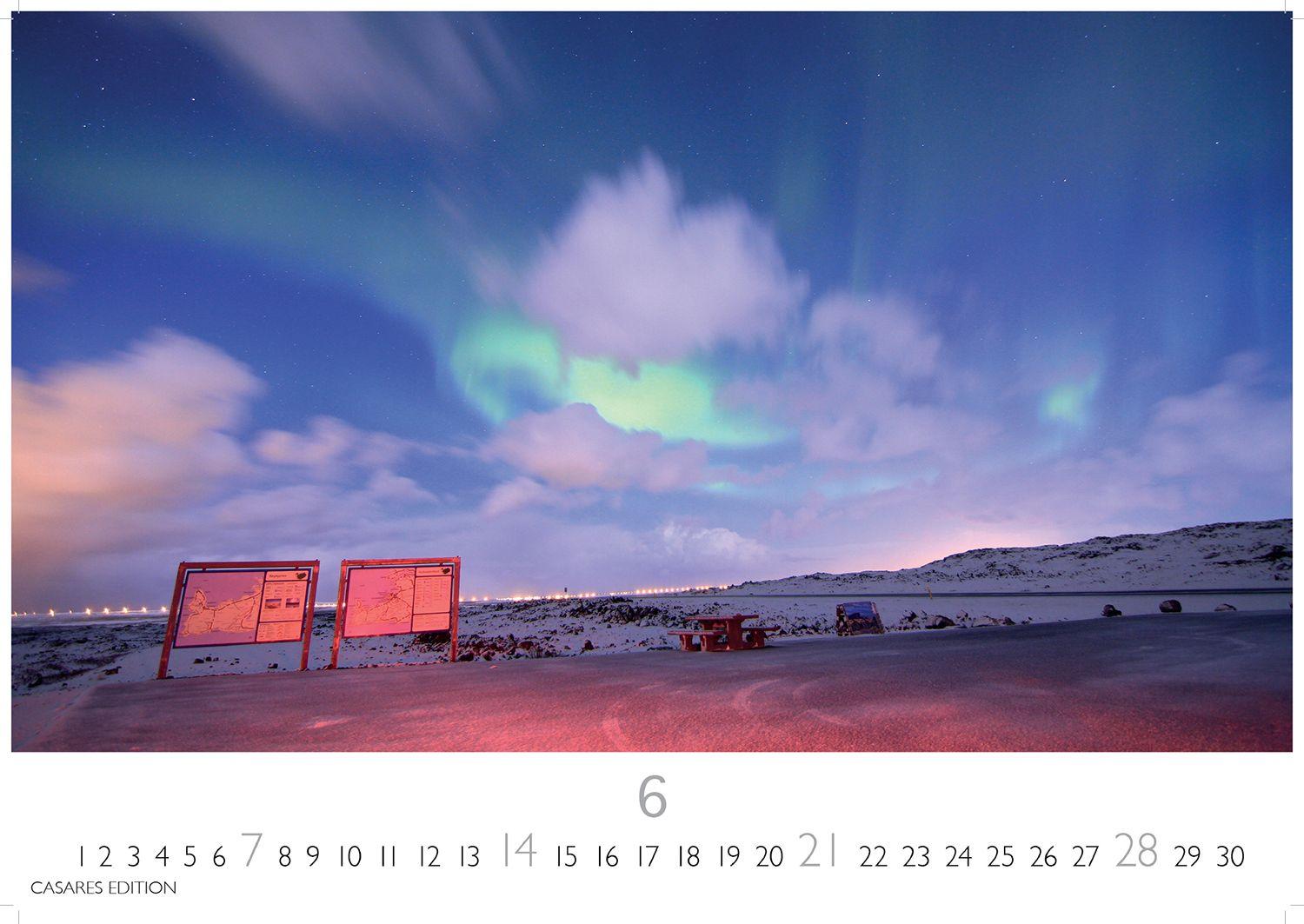 Beispielinhalt (Bild) Polarlicht Kalender 2026 - Wandkalender | Fotokalender Naturkalender 24x35cm - Erleben Sie die Magie der Aurora Borealis - Hochwertiger Polarlicht 2026 - für Naturenthusiasten