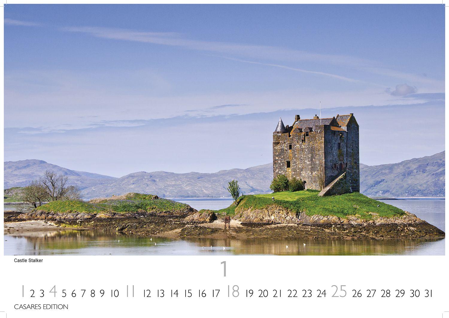 Beispielinhalt (Bild) Schottland Kalender 2026 - Wandkalender | Fotokalender England 24x35cm - Faszinierende Bilder von schottischen Highlands, Lochs, Küsten und Nationalparks