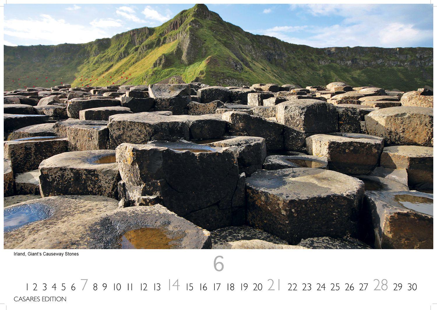 Beispielinhalt (Bild) Naturlandschaften Europas Kalender 2026 - Wandkalender | Fotokalender Naturkalender 24x35cm - mit atemberaubenden Naturbildern, Naturerlebnis Europa, . für Naturfreunde,