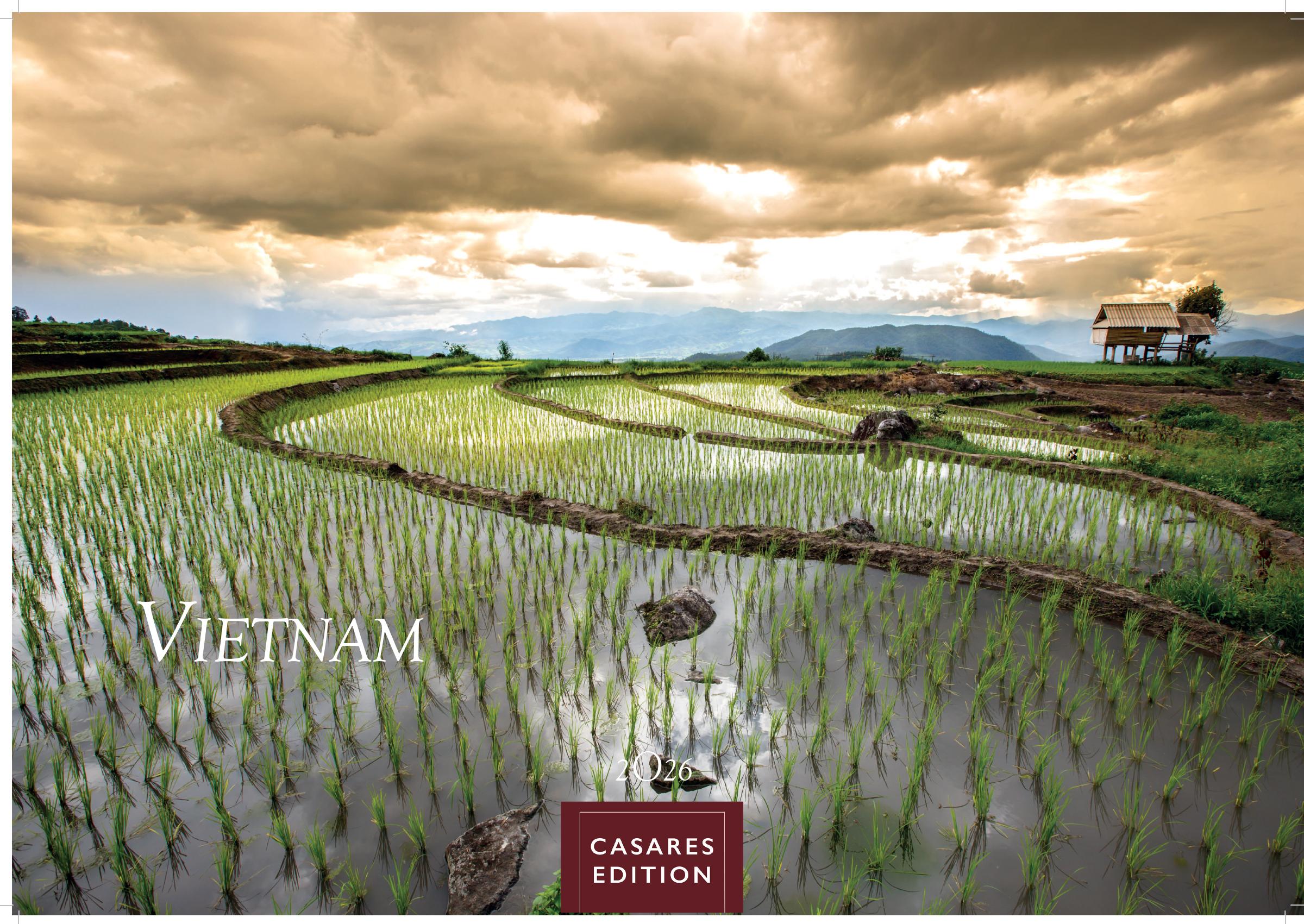 Vorderes Coverbild Vietnam Kalender 2026 - Wandkalender | Fotokalender Asien 24x35cm - Fotos von Vietnams beeindruckenden Landschaften und traditionellem Leben