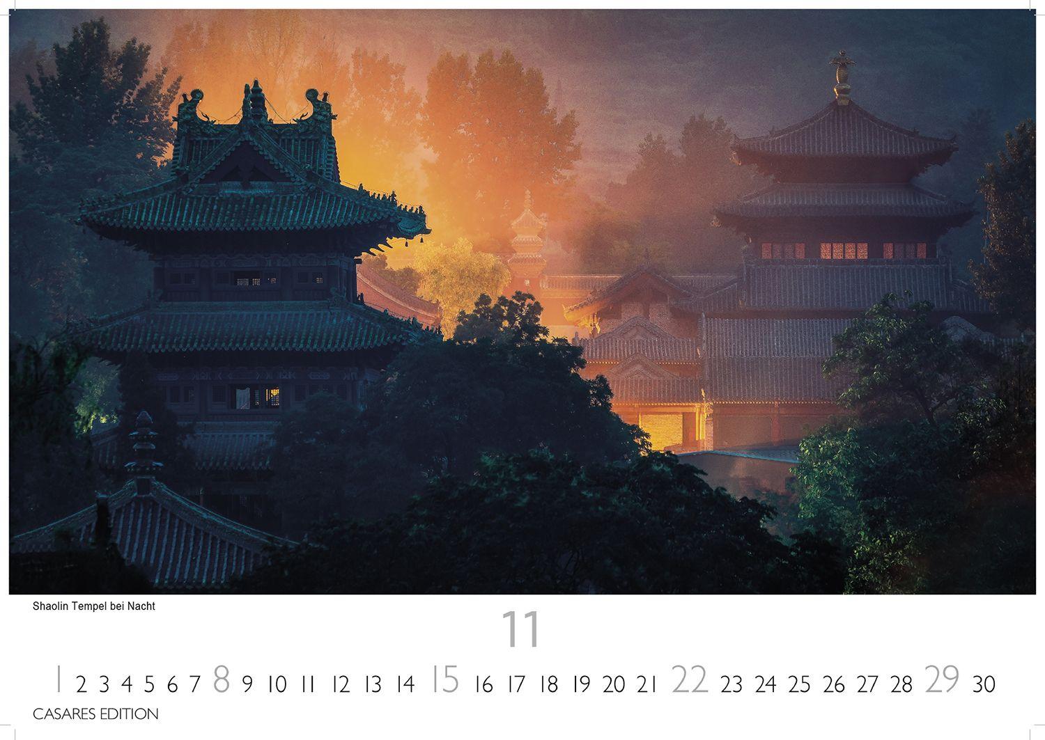Beispielinhalt (Bild) China Kalender 2026 - Wandkalender | Fotokalender Asien 35x50cm Grosses Format - Wundervolle Landschaften | Tradition und Moderne in 12 faszinierenden Fotos