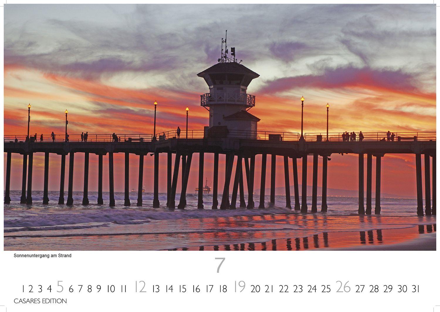Beispielinhalt (Bild) Kalifornien Kalender 2026 - Wandkalender | Fotokalender Nordamerika 24x35cm - Sonnenstaat pur: Strände, Städte & Naturwunder als stimmungsvolle Wanddeko erleben
