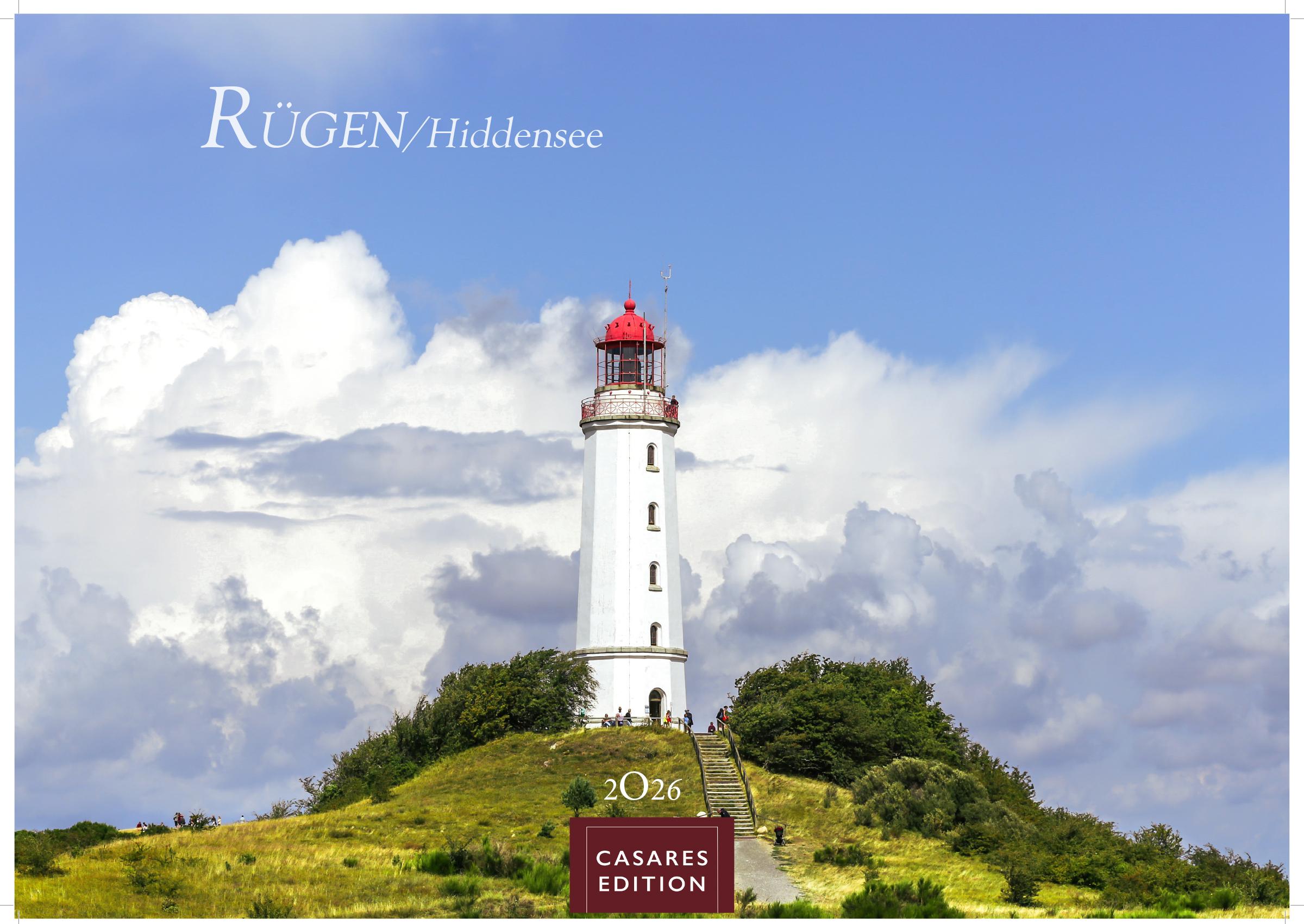 Vorderes Coverbild Rügen Kalender 2026 - Wandkalender | Fotokalender Deutschland 24x35cm |mit stimmungsvollen Bildern von Kreidefelsen, Stränden, Ostseebädern und Naturparadiesen