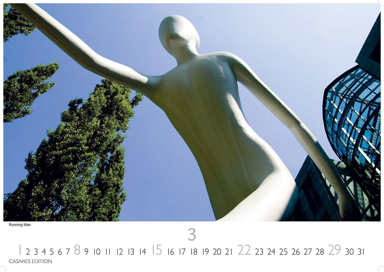 Beispielinhalt (Bild) München Kalender 2026 - Wandkalender | Fotokalender Deutschland 24x35cm - faszinierende Ansichten von Marienplatz bis Alpenpanorama